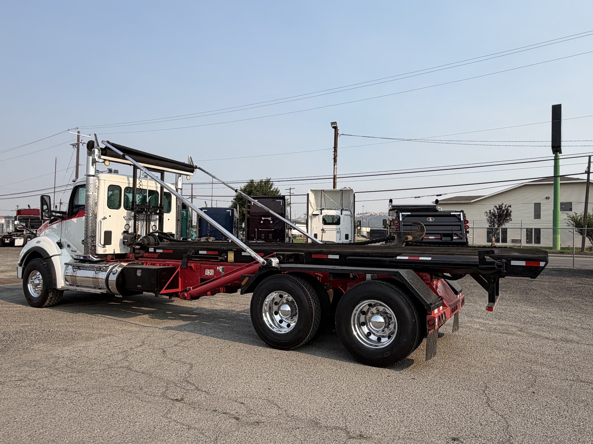 2021 Kenworth T880 - image 6 of 6