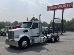 2022 Peterbilt 567 ND764991U-01