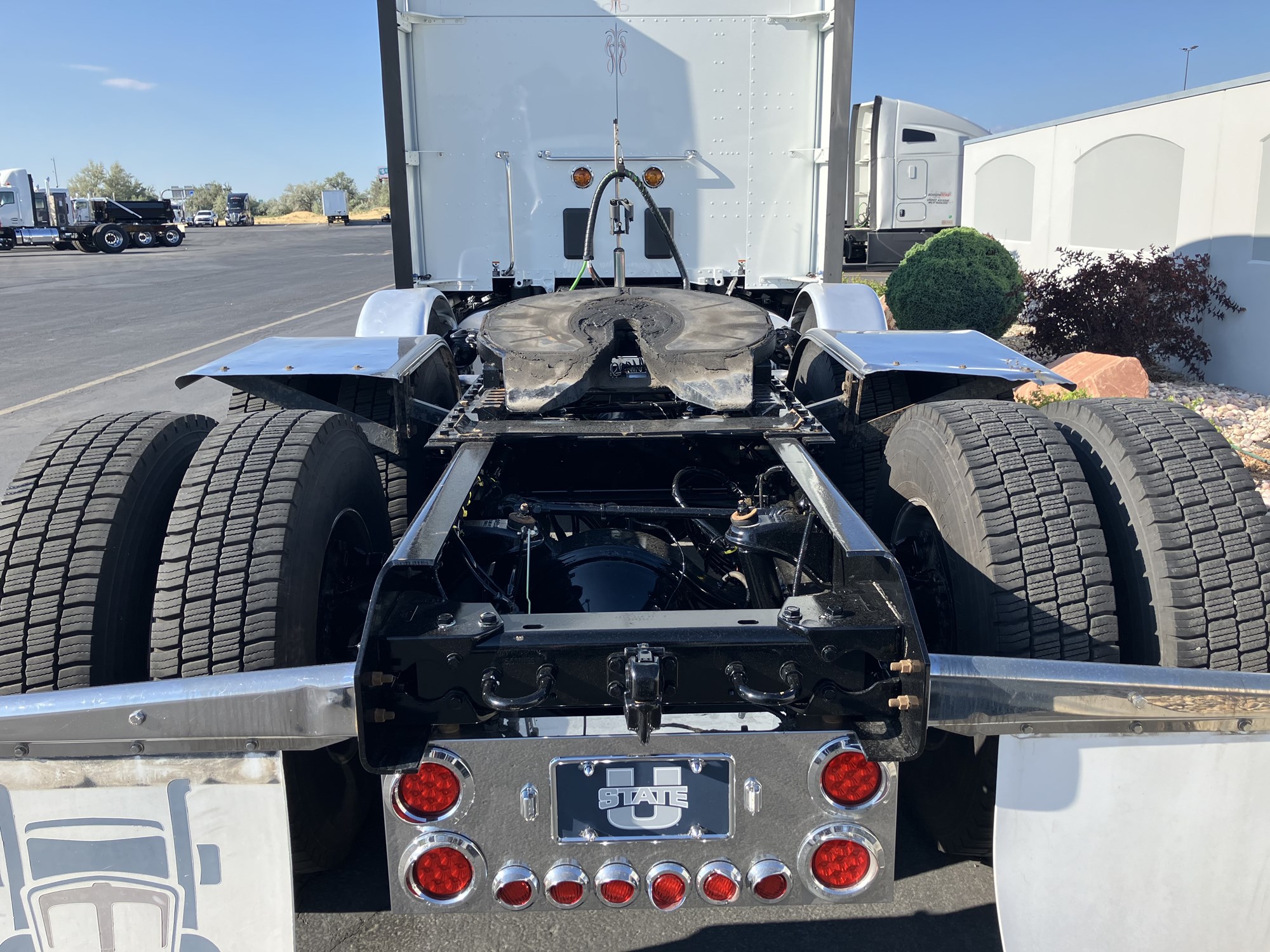 2023 Kenworth T680 Next Gen 2023 Kenworth T680 Next Gen - image 6 of 6