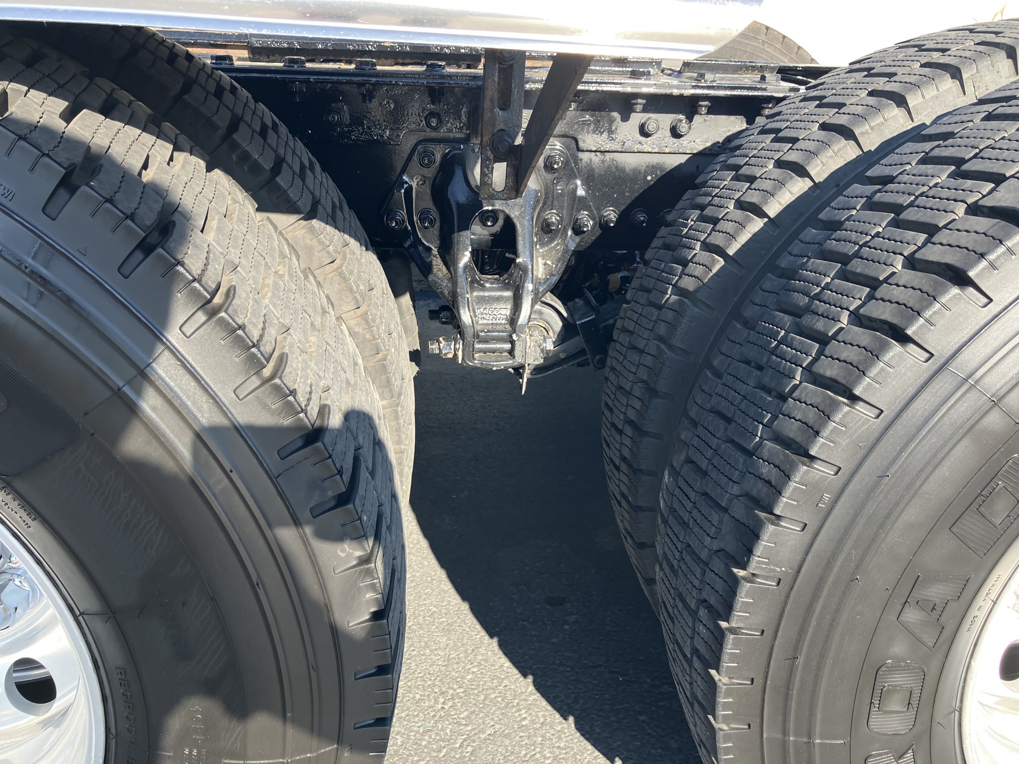 2023 Kenworth T680 Next Gen PJ237859U-07 2023 Kenworth T680 Next Gen PJ237859U-07