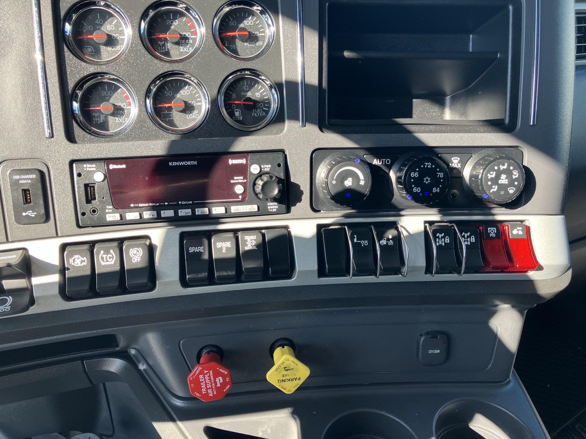 2023 Kenworth T680 Next Gen PJ237859U-13 2023 Kenworth T680 Next Gen PJ237859U-13