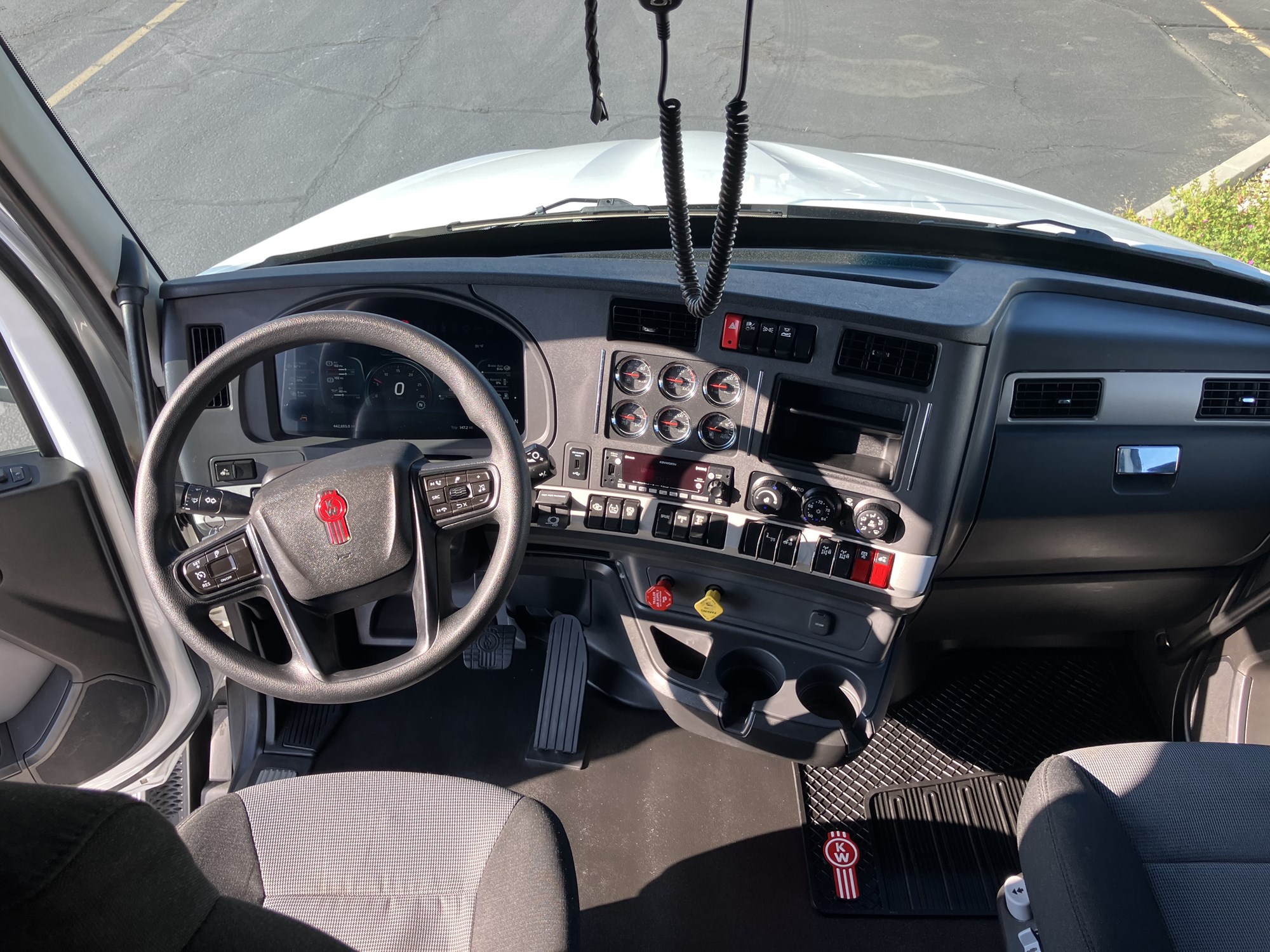 2023 Kenworth T680 Next Gen PJ237859U-17 2023 Kenworth T680 Next Gen PJ237859U-17
