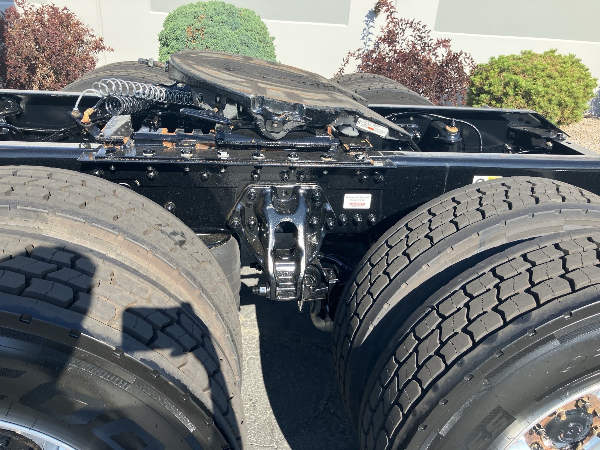 2023 Kenworth T680 Next Gen 2023 Kenworth T680 Next Gen - image 6 of 6