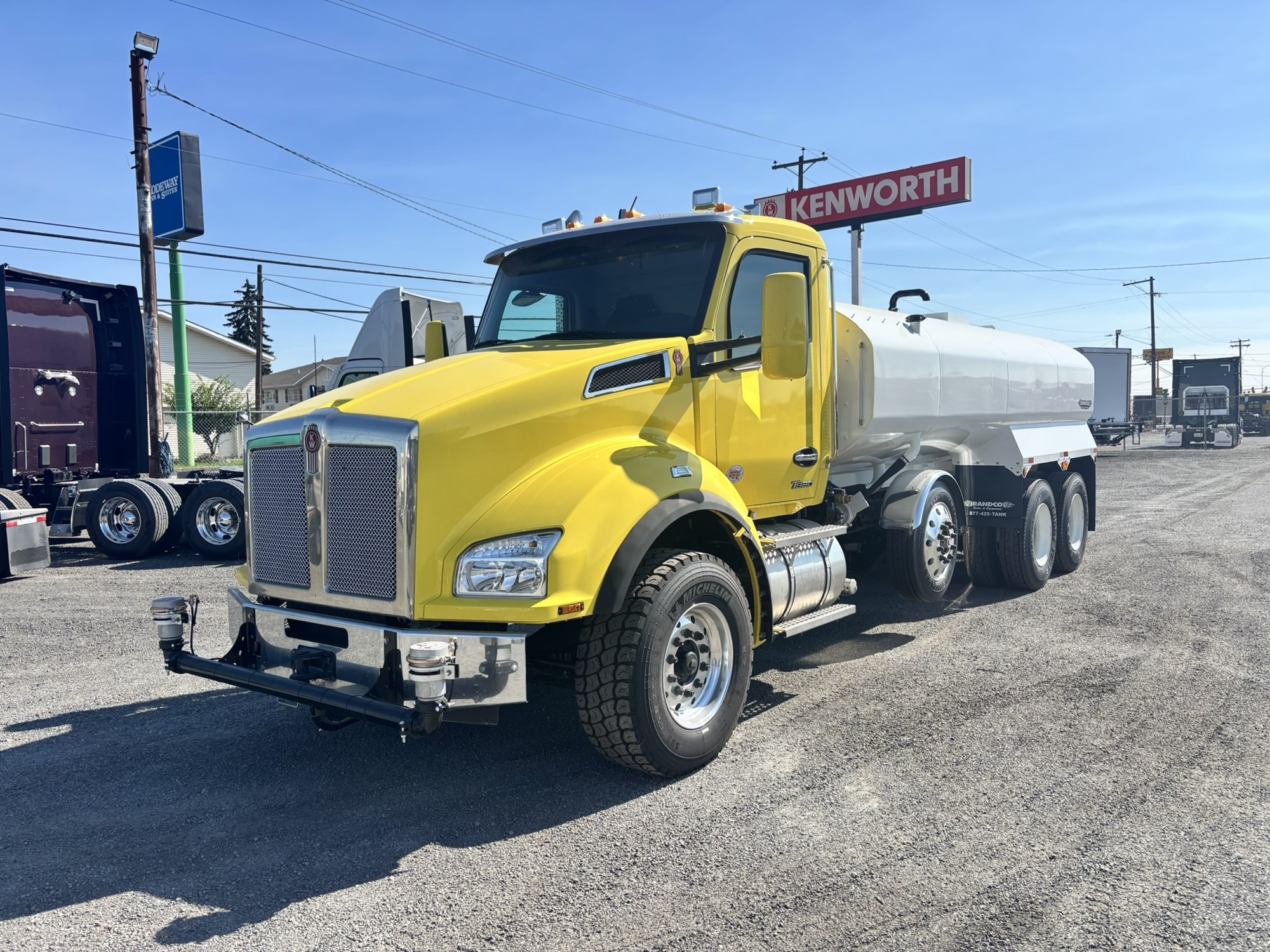 2025 Kenworth T880 SJ188824-01 2025 Kenworth T880 SJ188824-01