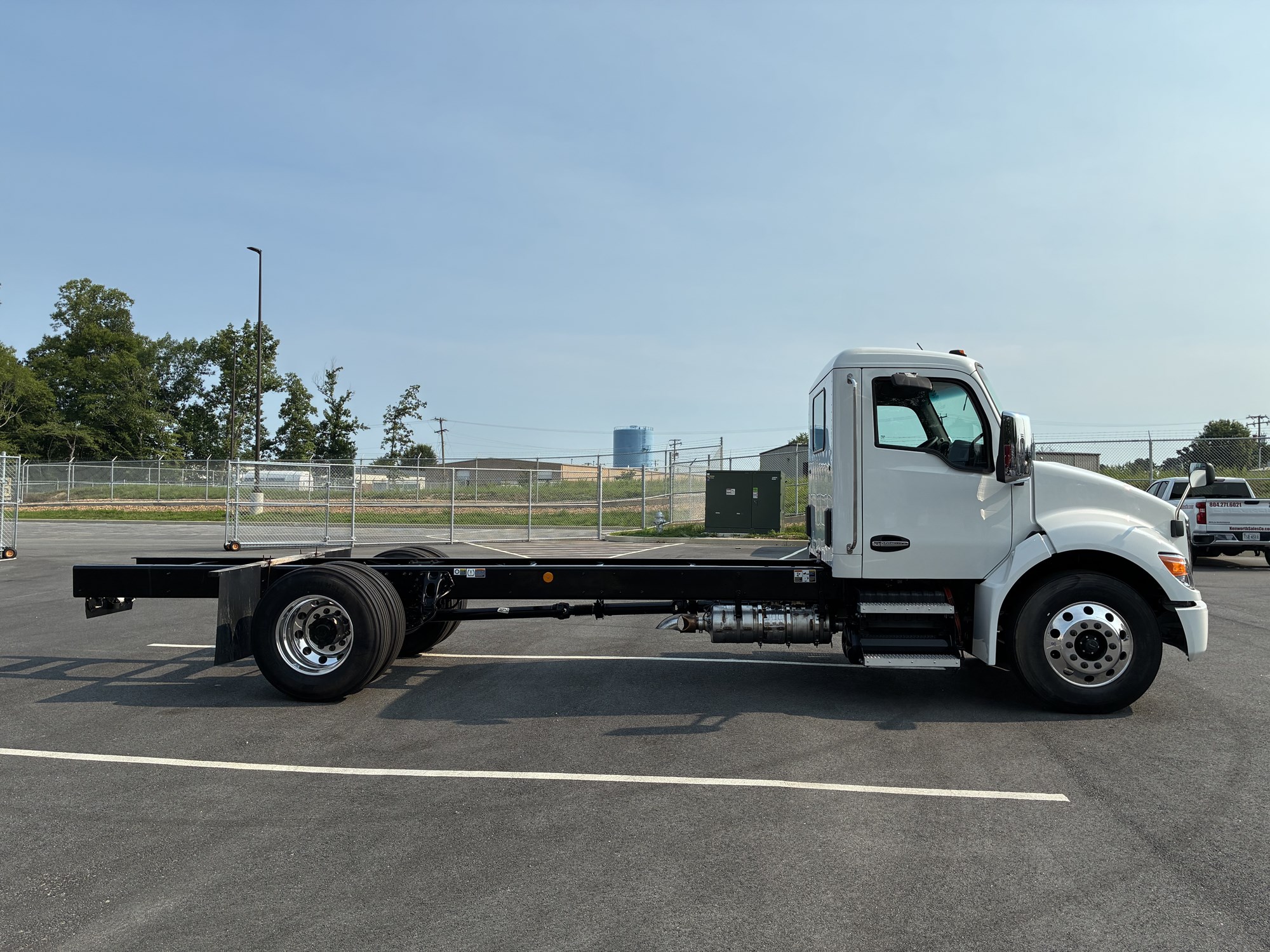 2025 Kenworth T280 2025 Kenworth T280 - image 5 of 6