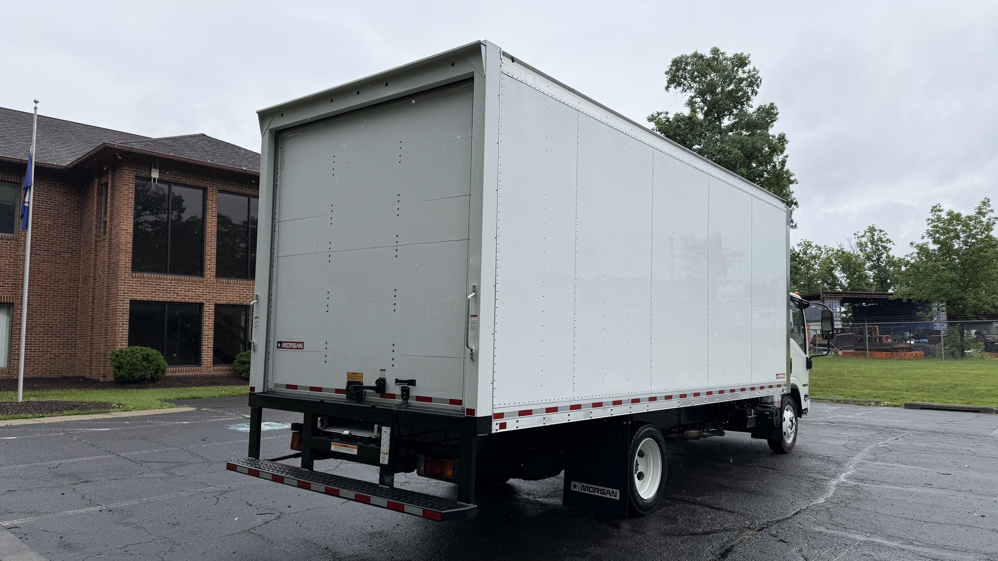 2026 Isuzu NRR GAS 1U4 - image 6 of 6