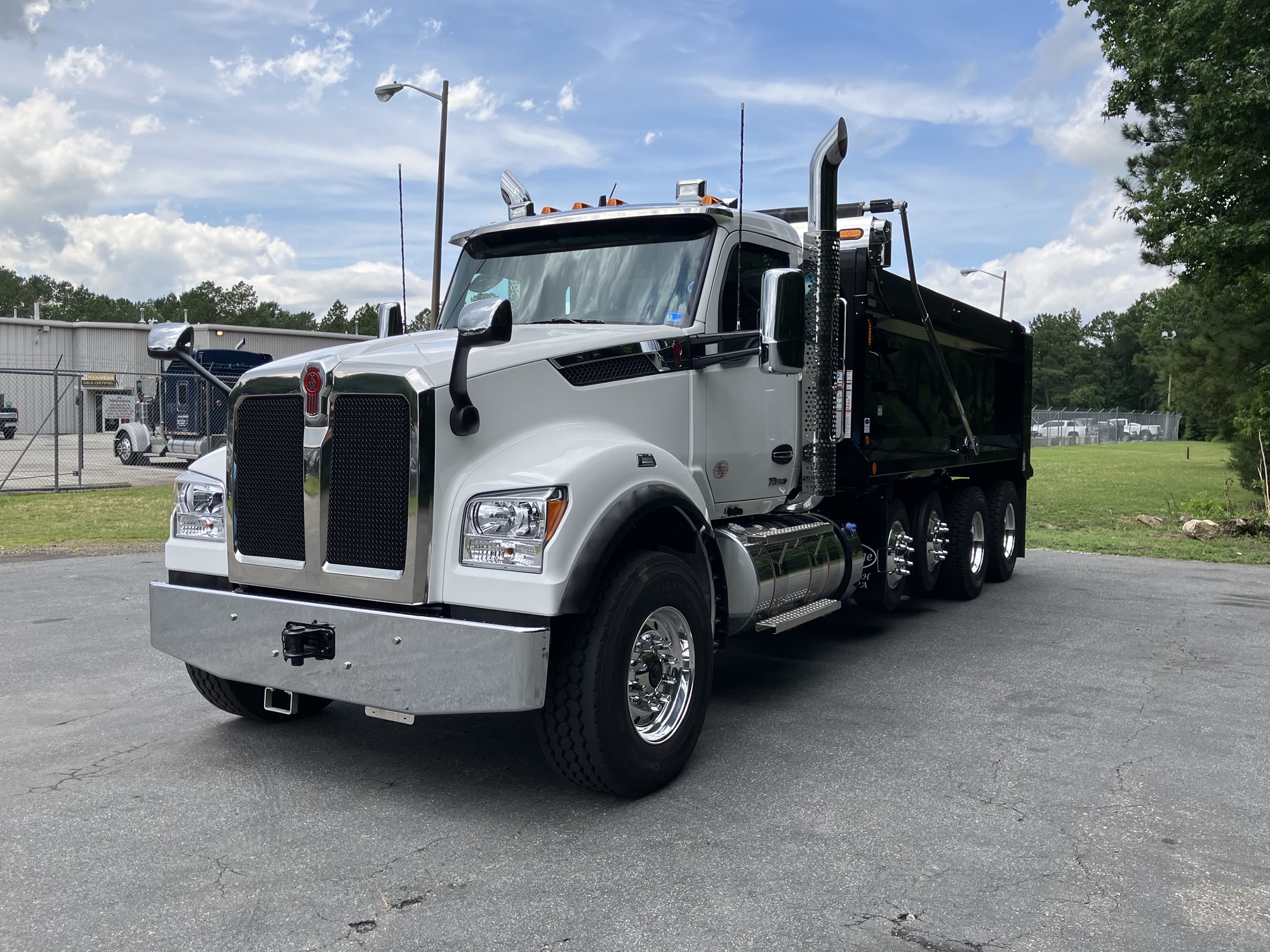 2027 Kenworth T880 VJ247232-07 2027 Kenworth T880 VJ247232-07