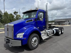 2027 Kenworth T880 VJ254781-01