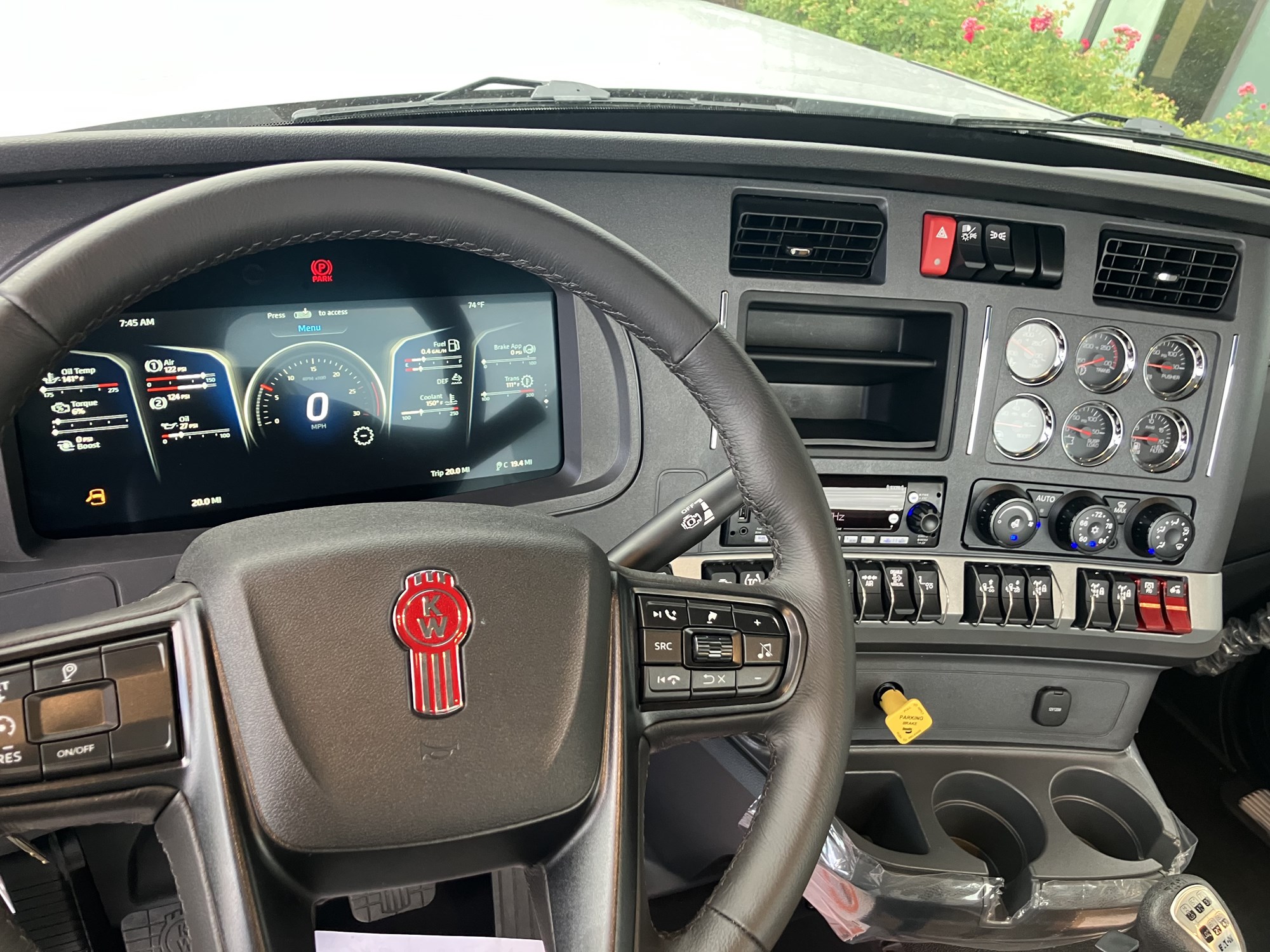 2027 Kenworth W990 2027 Kenworth W990 - image 6 of 6