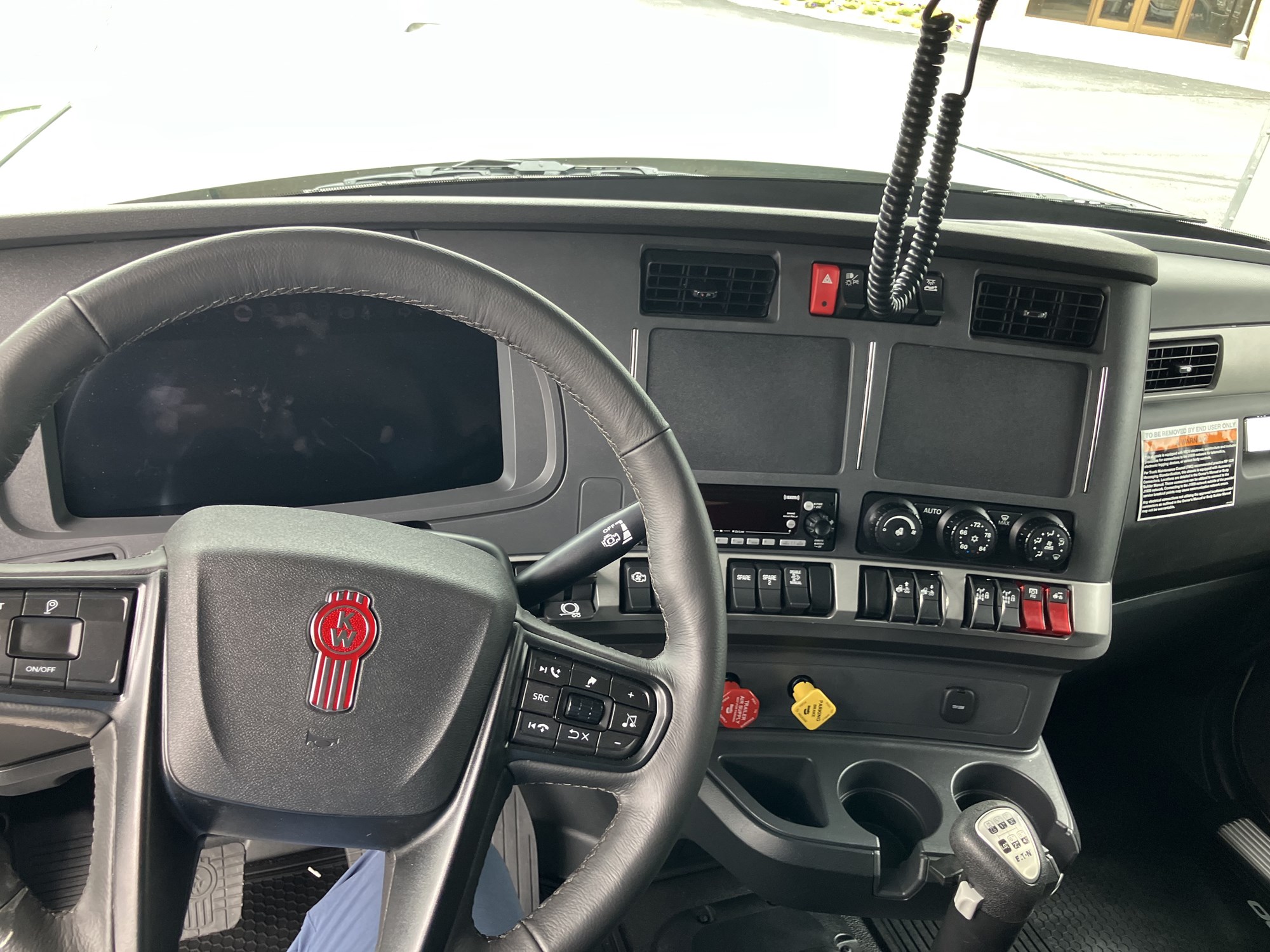 2027 Kenworth W990 VJ255036-07 2027 Kenworth W990 VJ255036-07