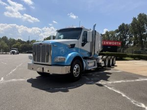 2015 Peterbilt 567 FD295157U-01