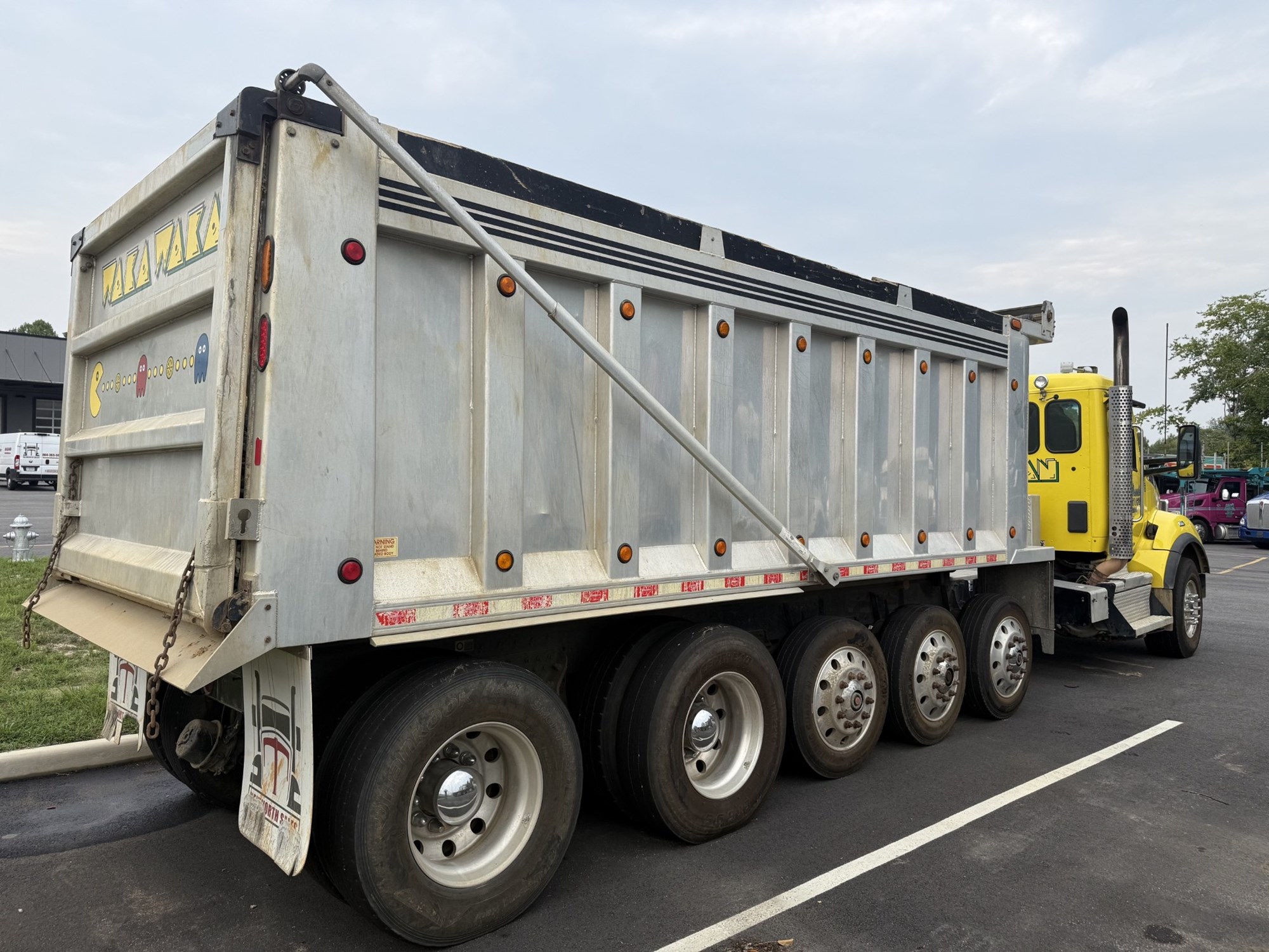 2019 Kenworth T880 2019 Kenworth T880 - image 6 of 6