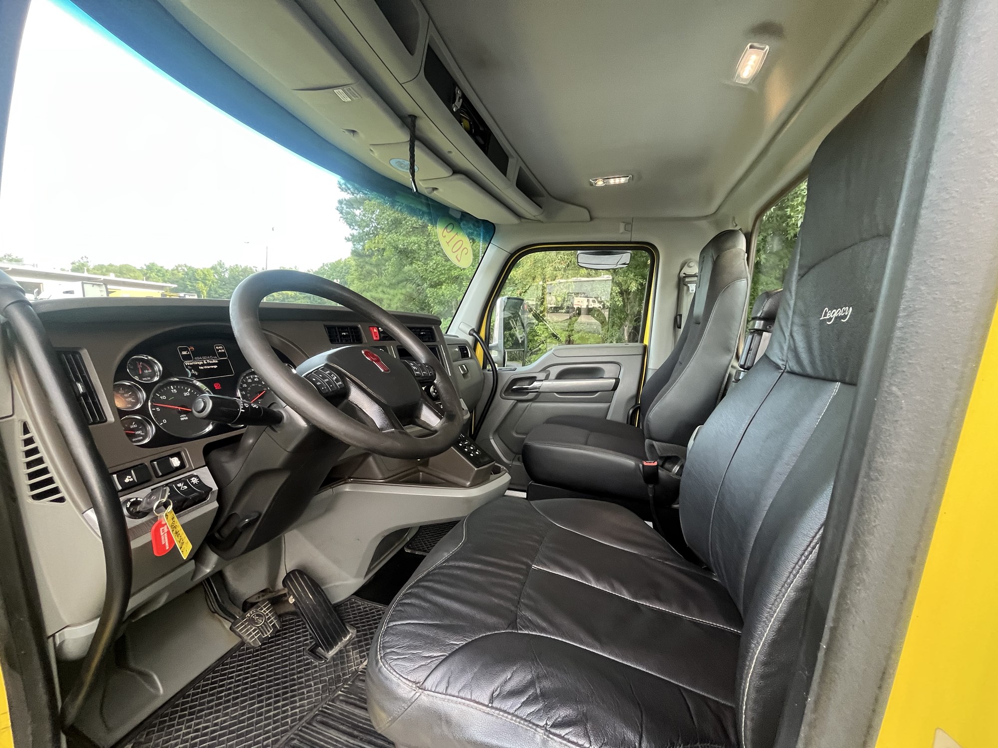 2019 Kenworth T880 KJ250599U1-20 2019 Kenworth T880 KJ250599U1-20