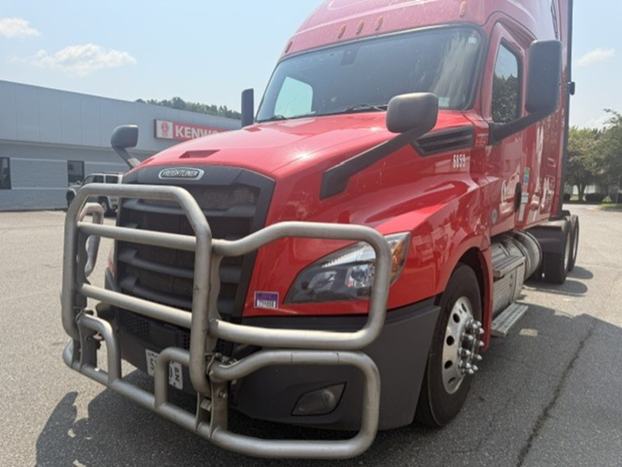 2019 Freightliner Cascadia - image 1 of 1