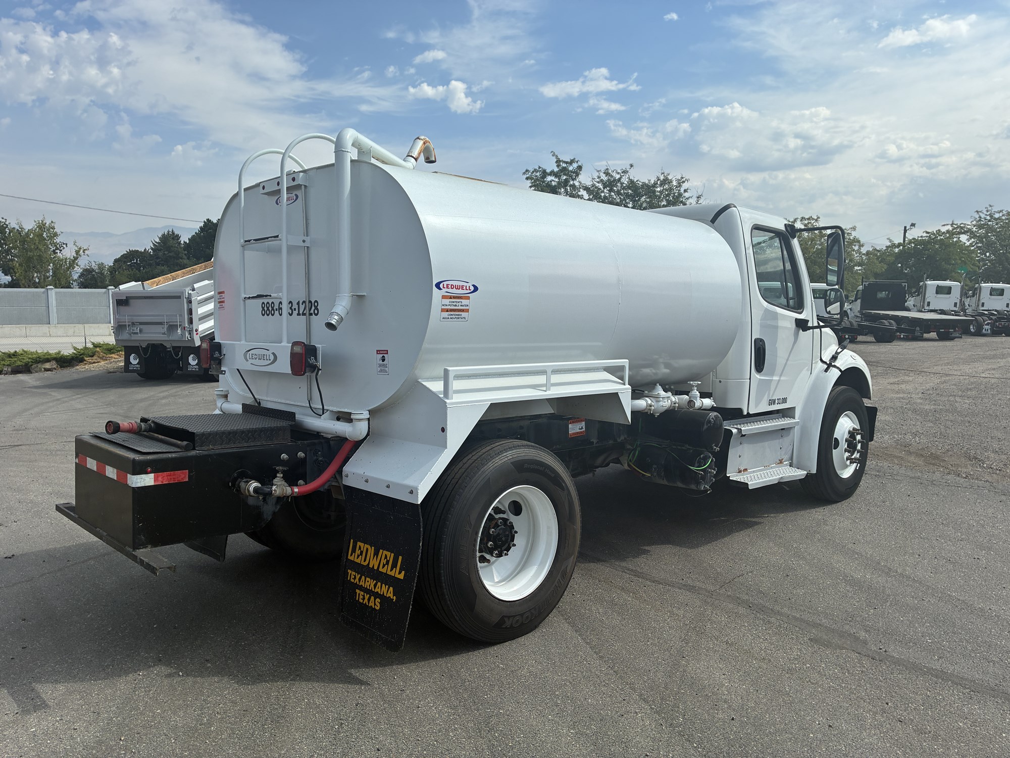 2022 Freightliner M2 2022 Freightliner M2 - image 5 of 6