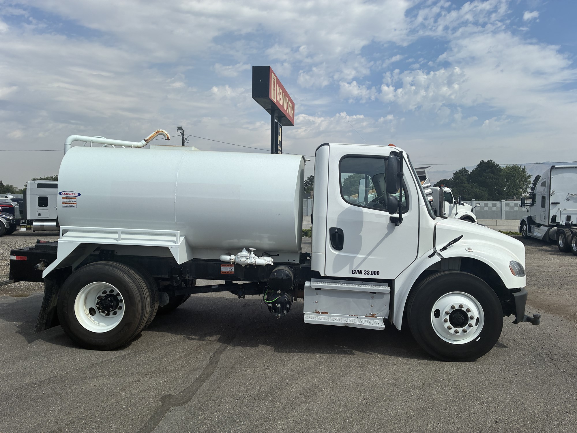 2022 Freightliner M2 2022 Freightliner M2 - image 6 of 6