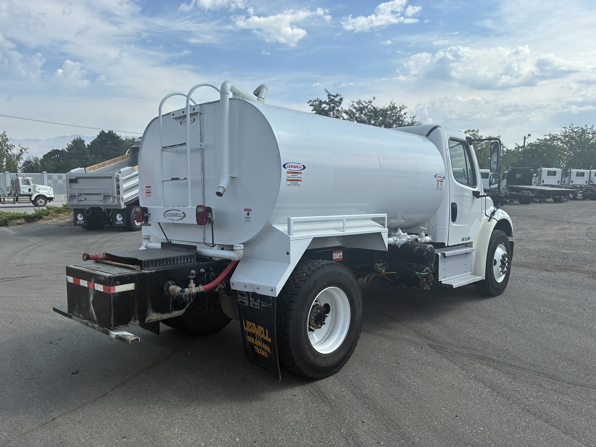 2022 Freightliner M2 2022 Freightliner M2 - image 5 of 6