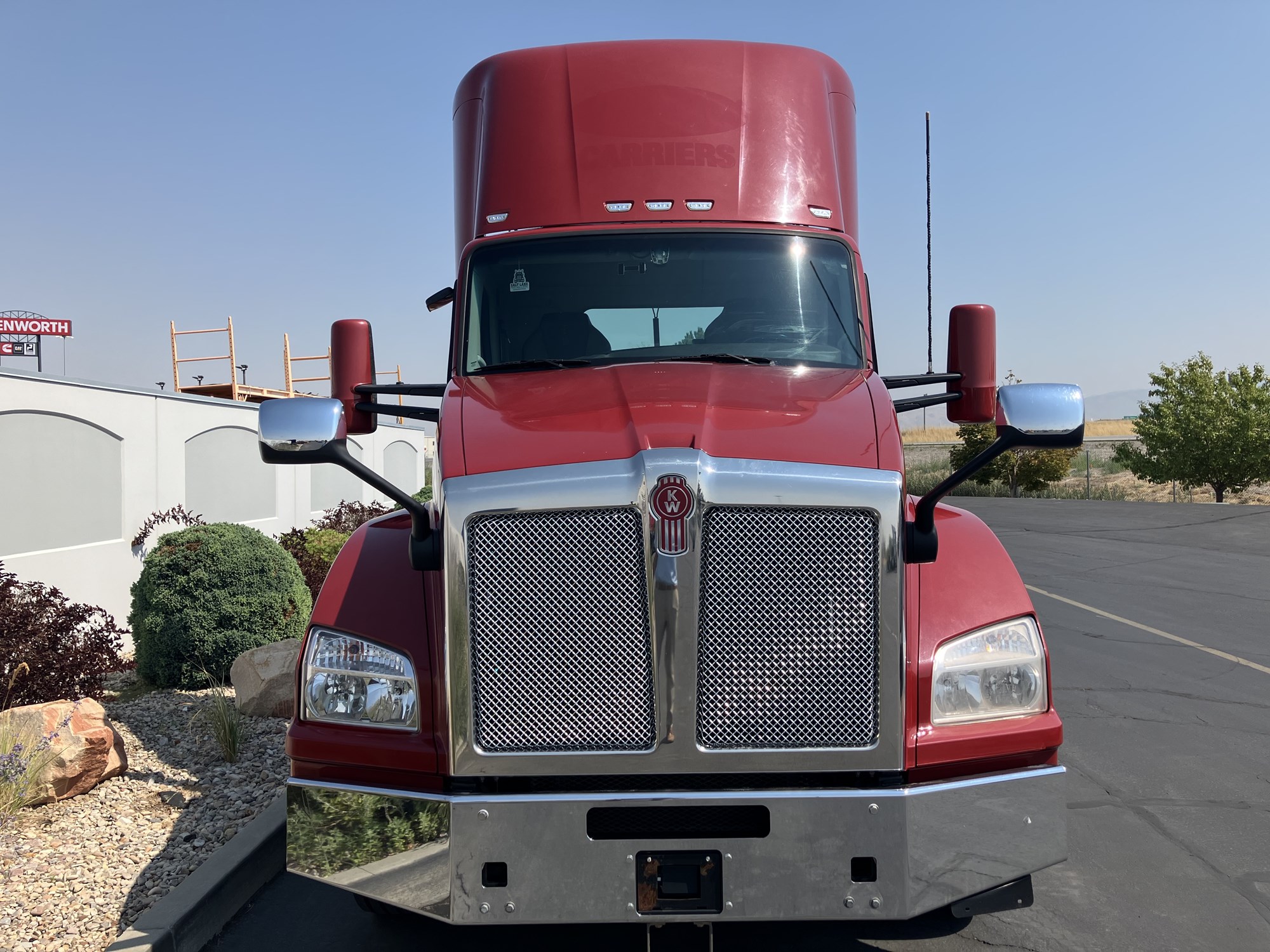 2022 Kenworth T880 2022 Kenworth T880 - image 3 of 6