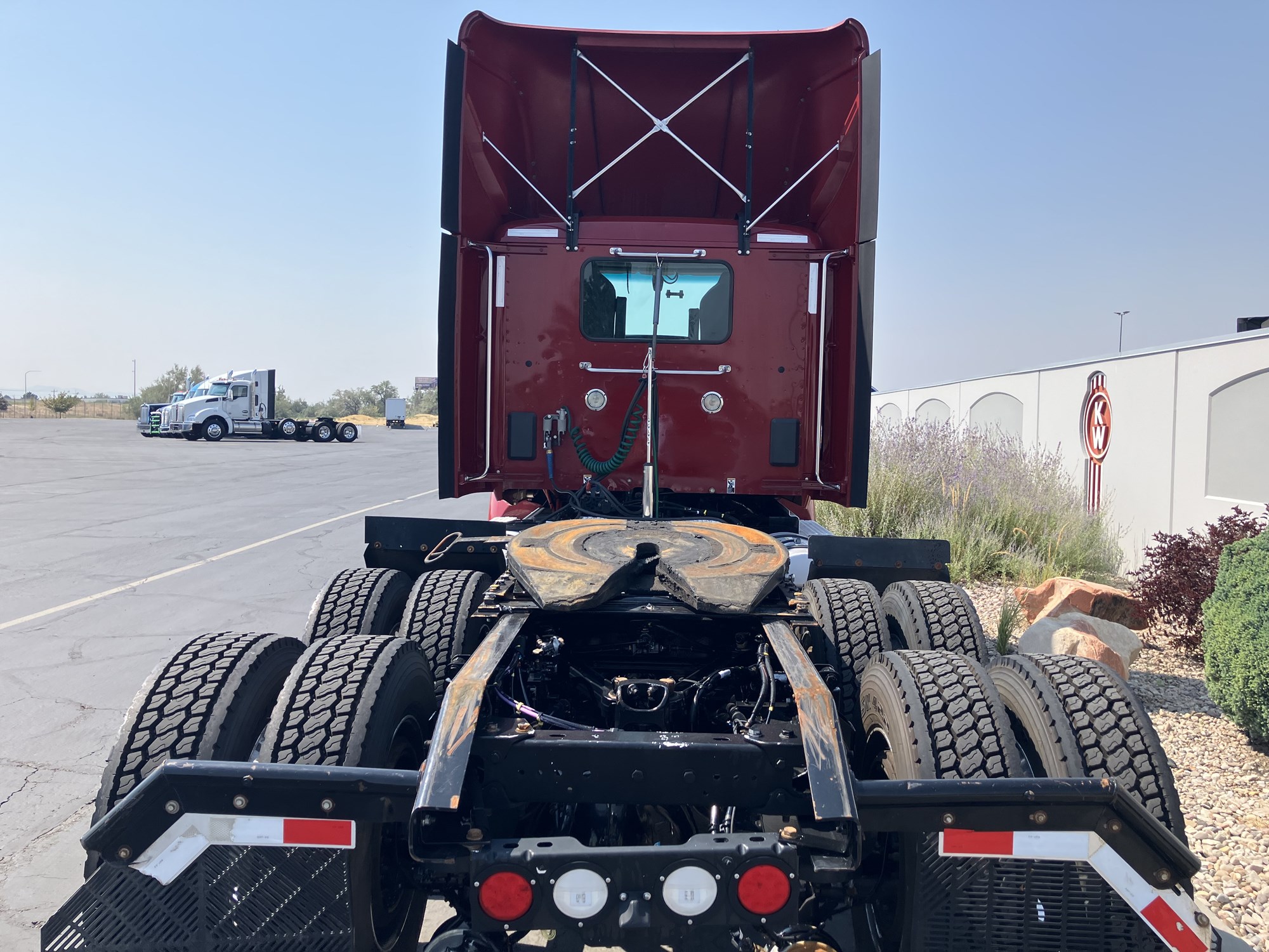 2022 Kenworth T880 2022 Kenworth T880 - image 6 of 6