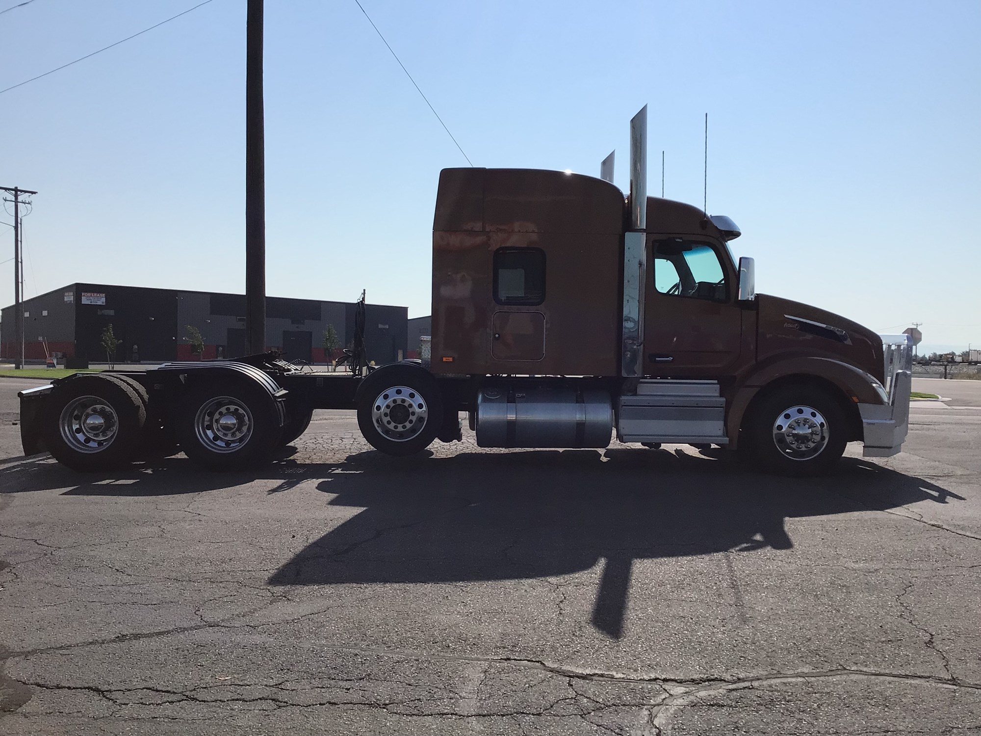 2023 Peterbilt 579 2023 Peterbilt 579 - image 6 of 6