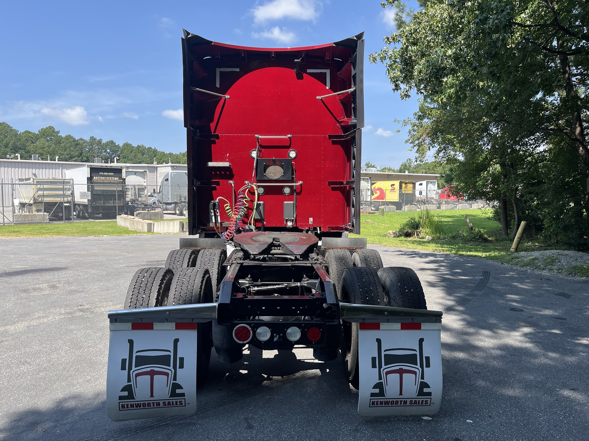 2023 Kenworth T680 Next Gen - image 5 of 6