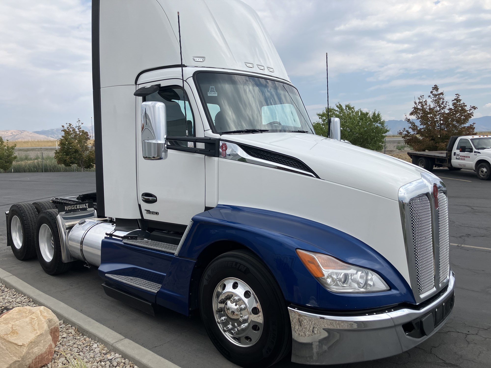 2023 Kenworth T680 Next Gen 2023 Kenworth T680 Next Gen - image 4 of 6