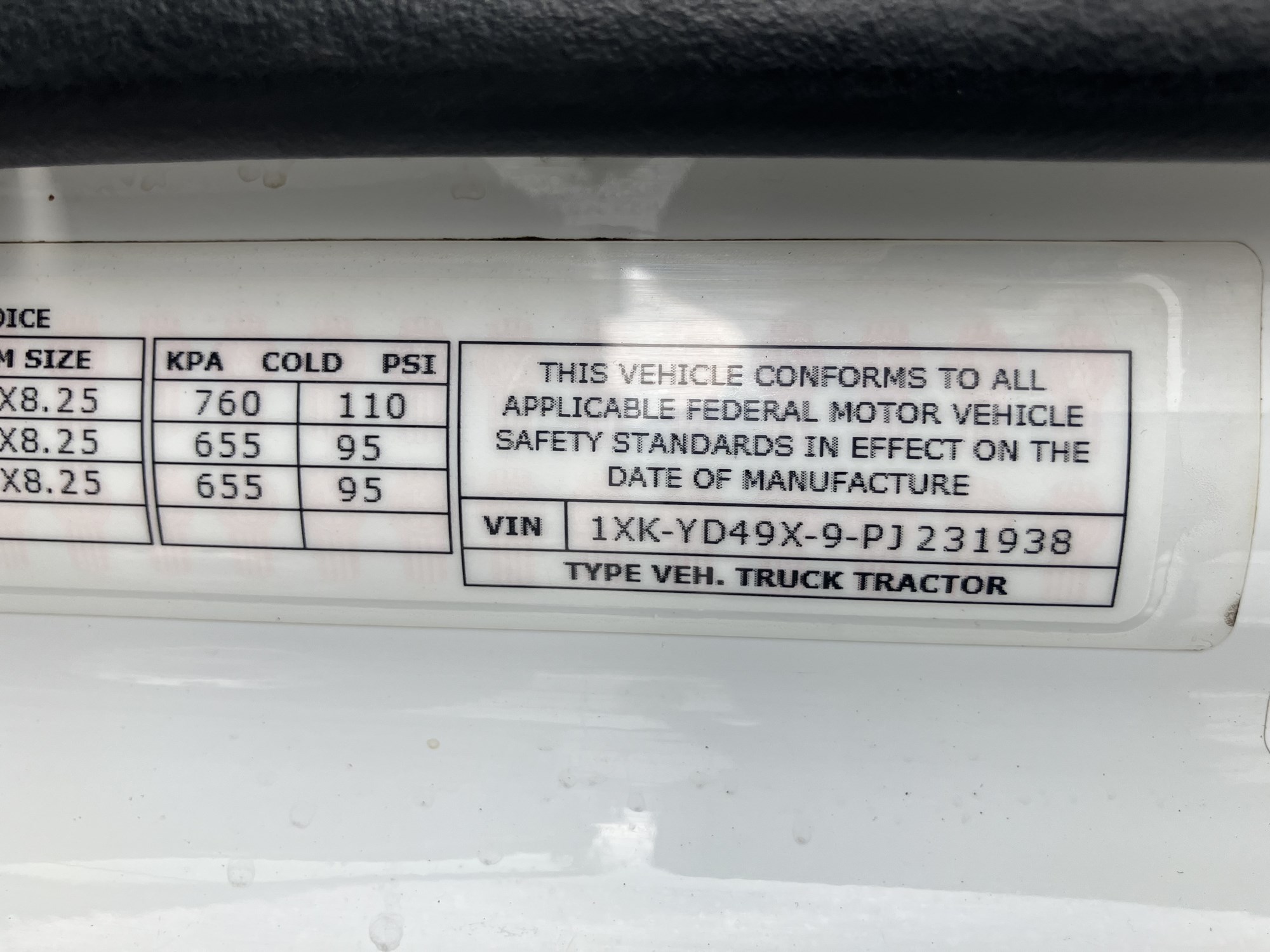 2023 Kenworth T680 Next Gen PJ231938C-14 2023 Kenworth T680 Next Gen PJ231938C-14