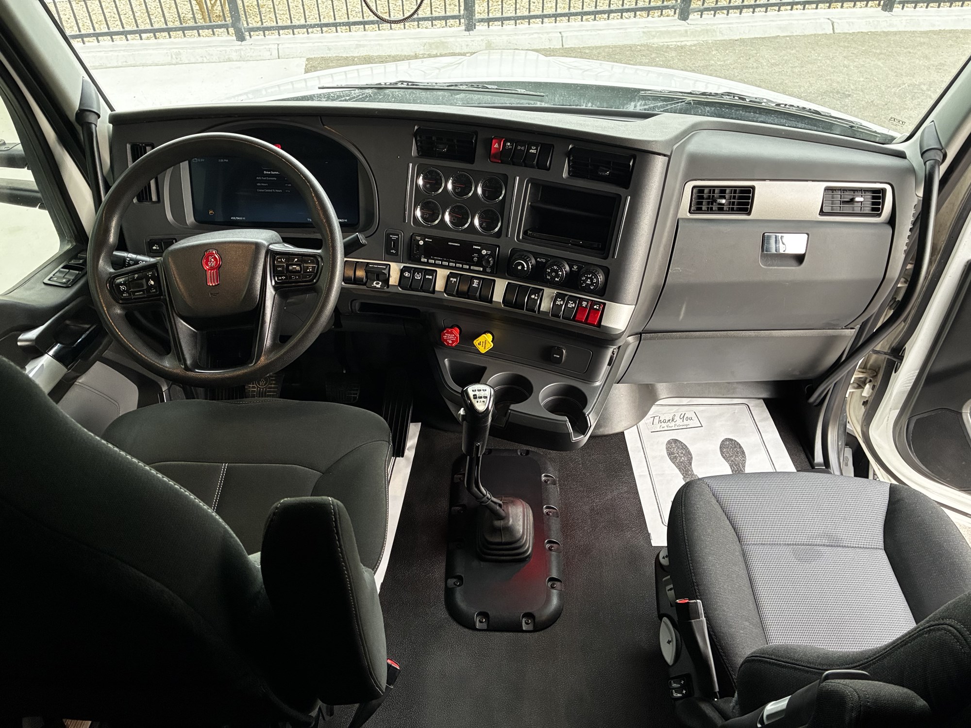 2024 Kenworth T680 Next Gen RJ343820U-19 2024 Kenworth T680 Next Gen RJ343820U-19