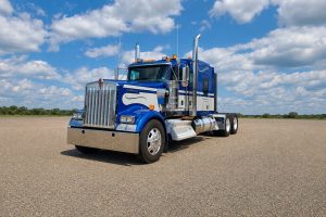 2024 Kenworth W900B RR343103U-01