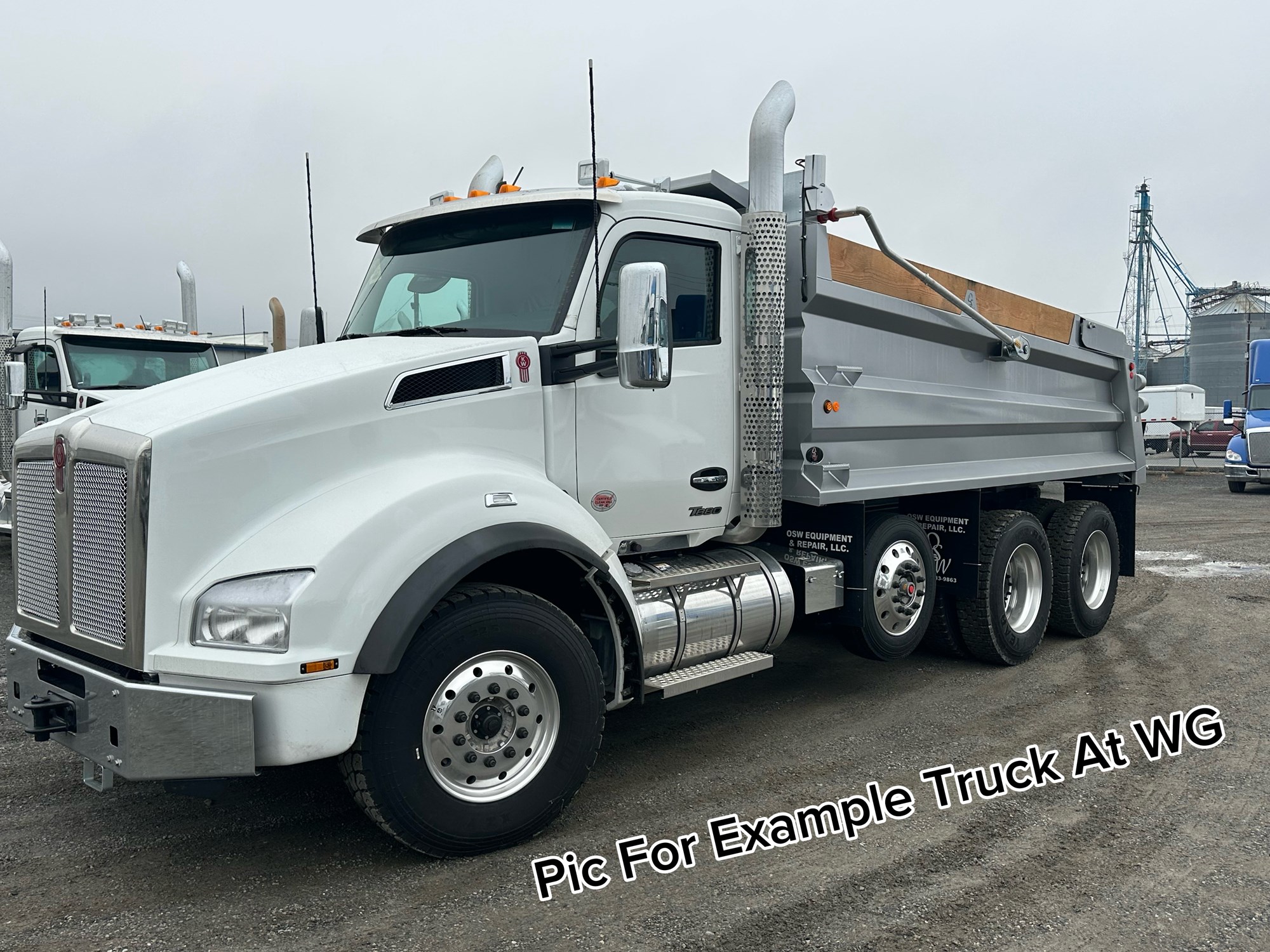 2027 Kenworth T880 2027 Kenworth T880 - image 1 of 1