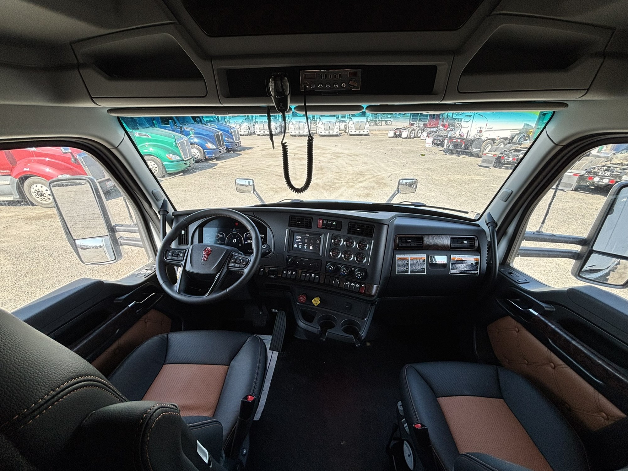 2027 Kenworth T680 Next Gen VJ261834-10 2027 Kenworth T680 Next Gen VJ261834-10