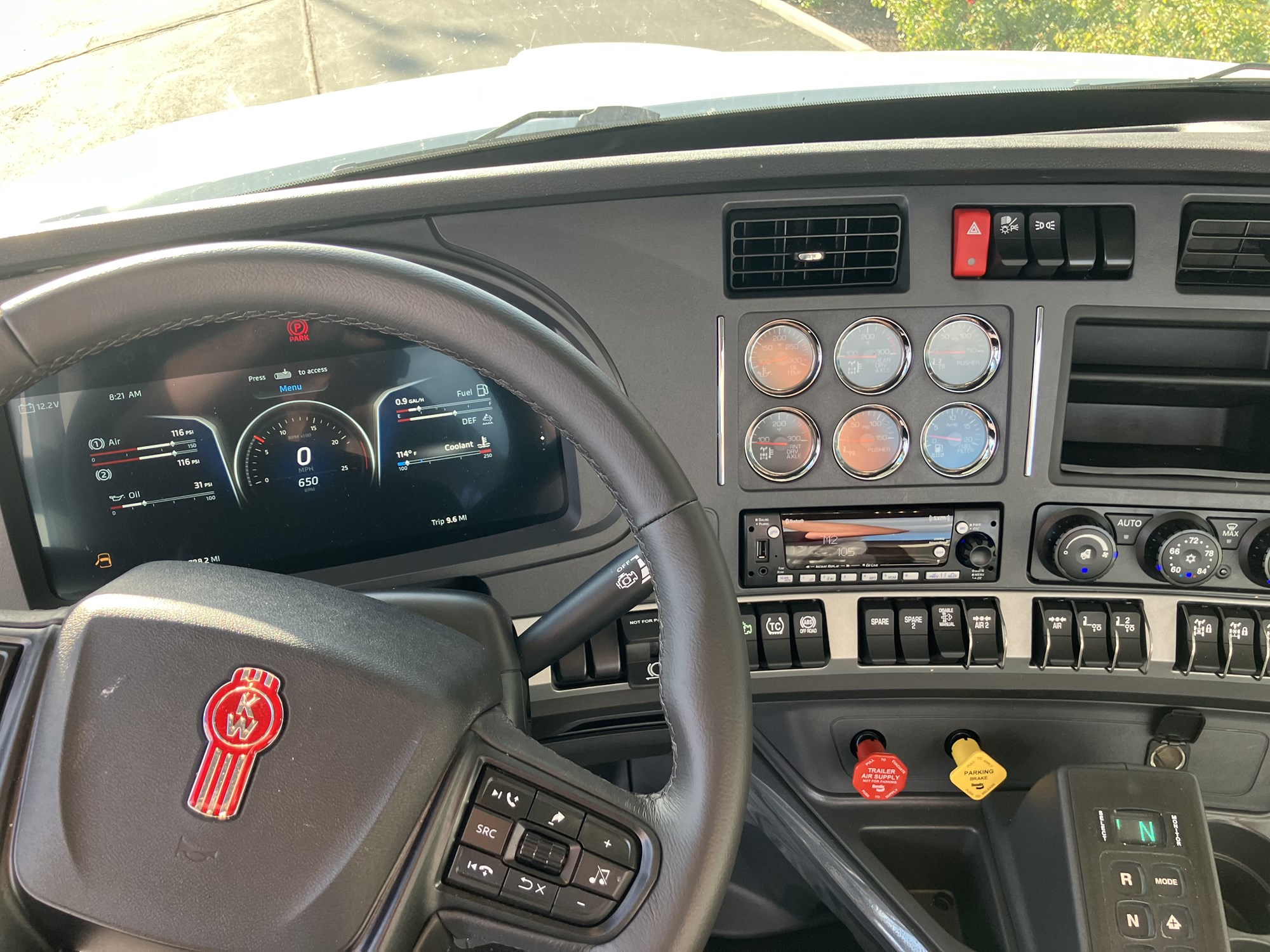 2027 Kenworth T880 2027 Kenworth T880 - image 6 of 6