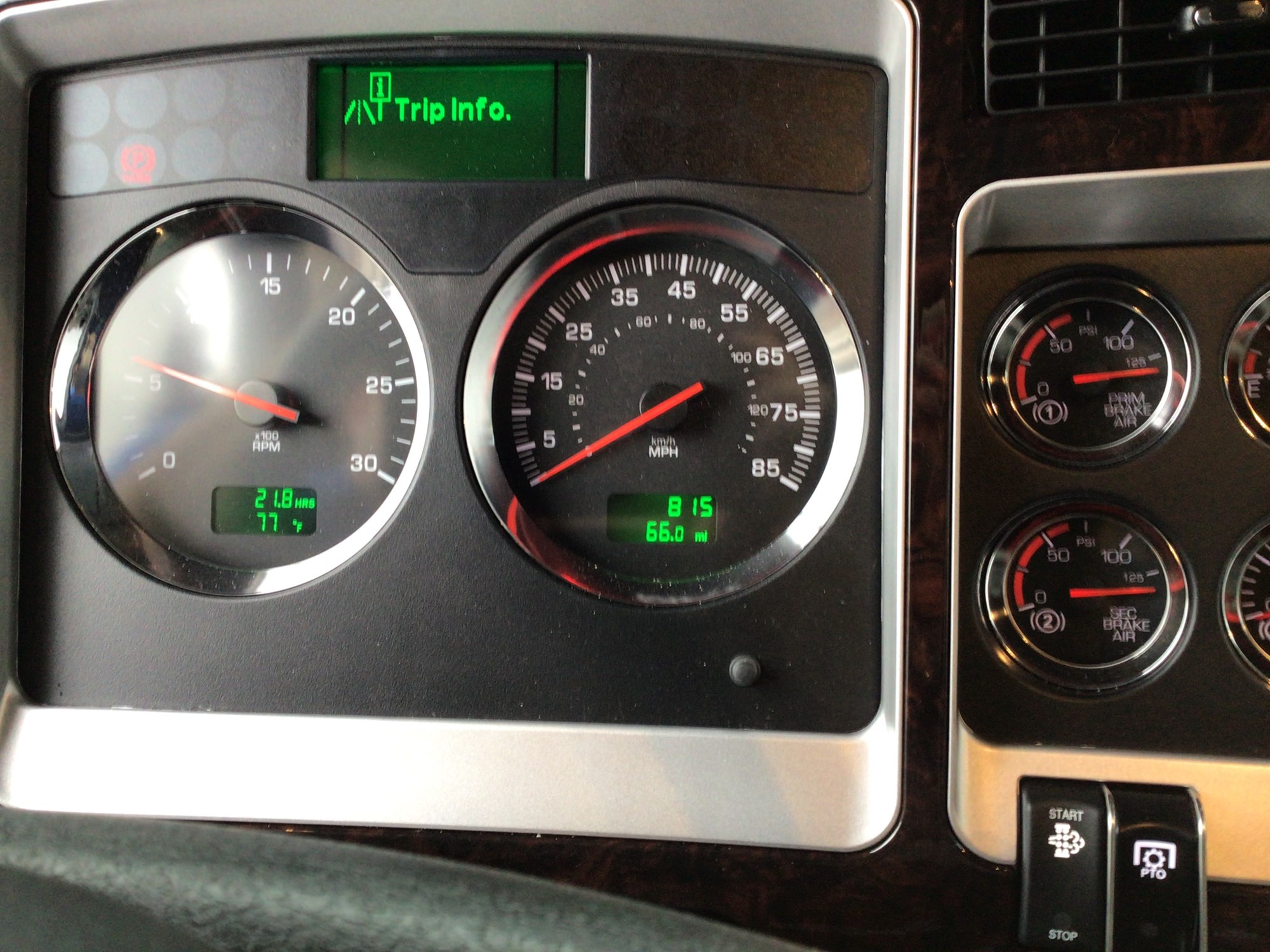 2027 Kenworth W900B VR255164-10 2027 Kenworth W900B VR255164-10