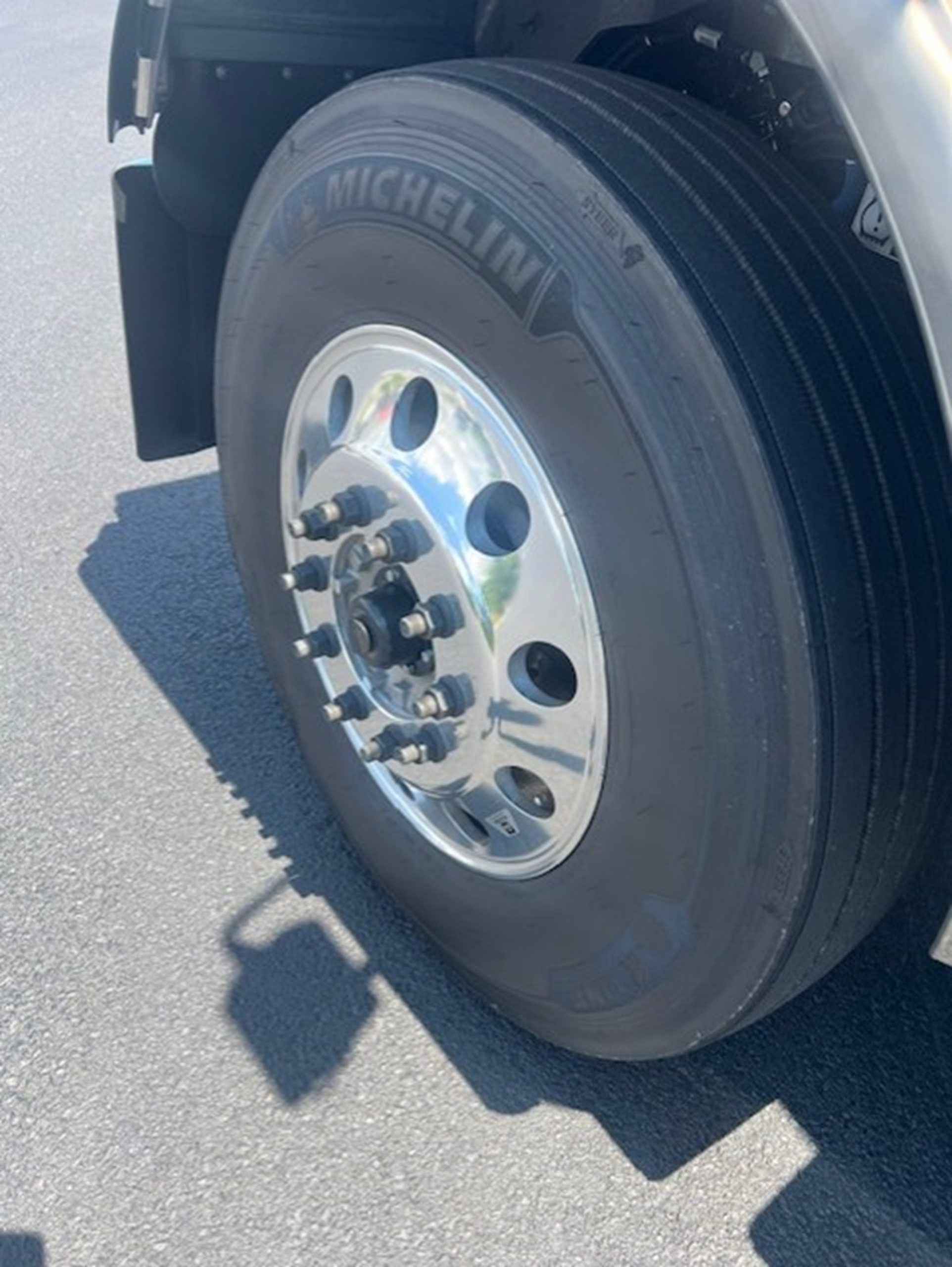 2027 Kenworth W900B VR258611-08 2027 Kenworth W900B VR258611-08