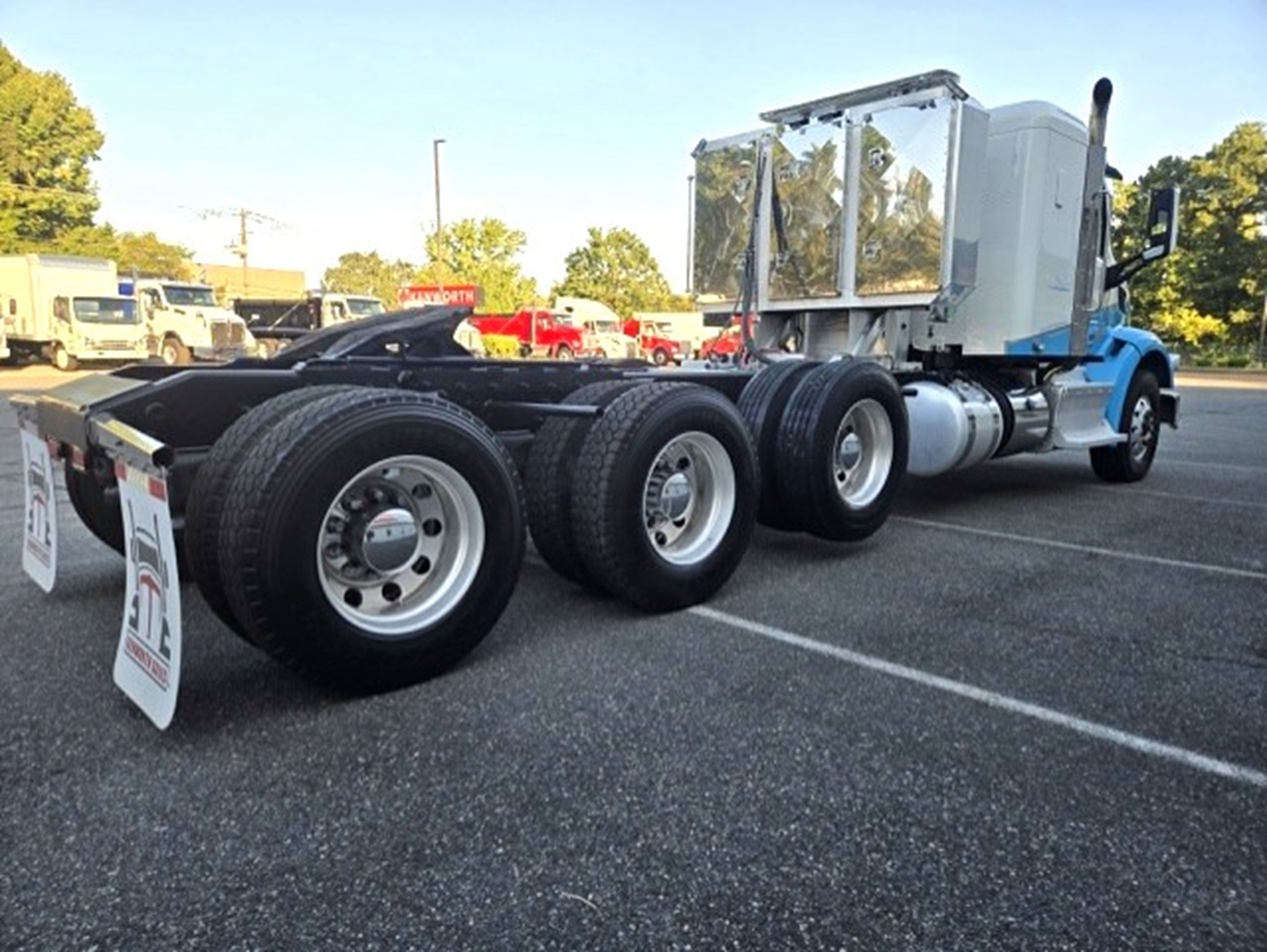 2015 Peterbilt 567 FD295157U-61 2015 Peterbilt 567 FD295157U-61