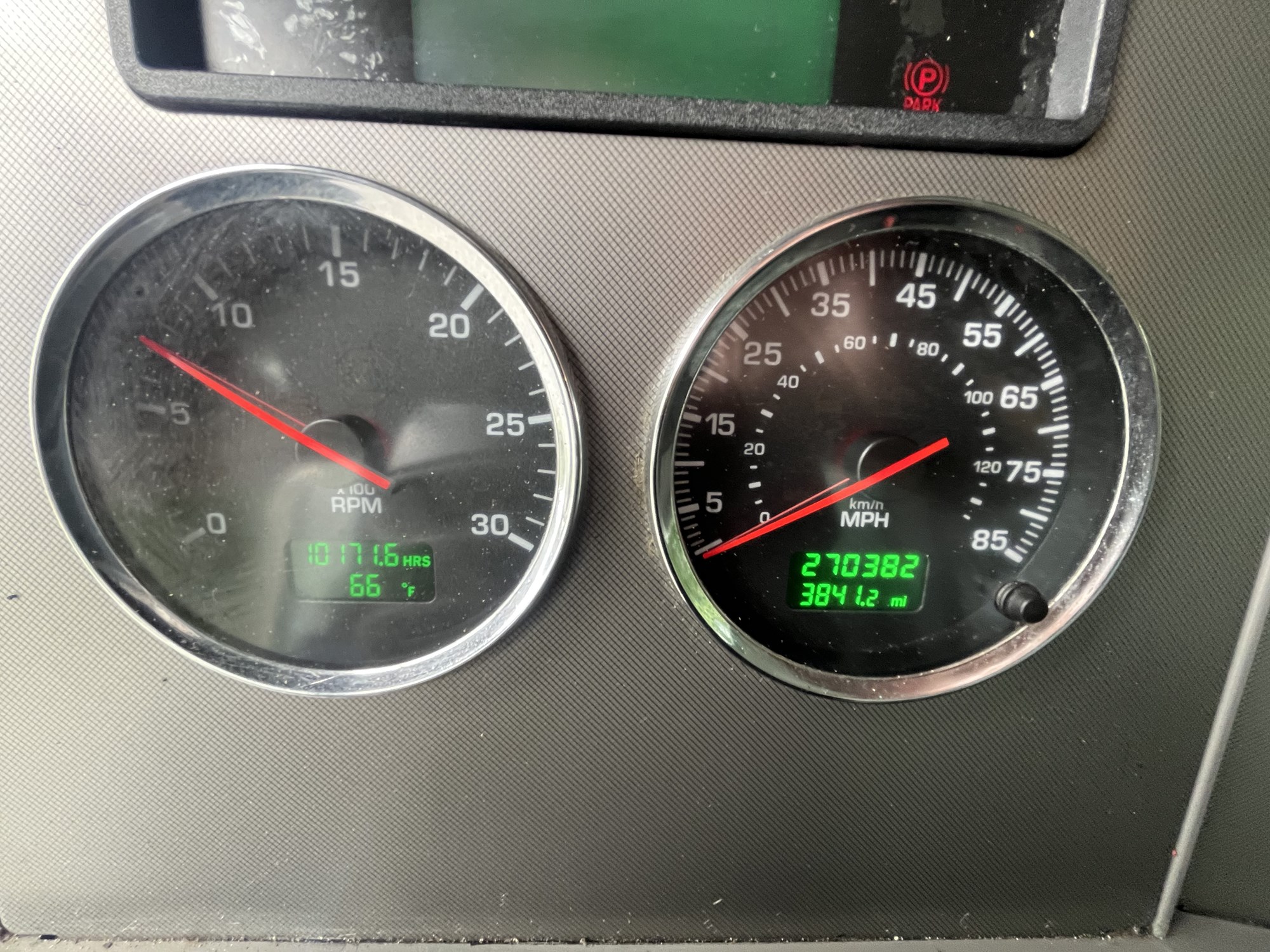 2018 Kenworth T270 JM179233U-22 2018 Kenworth T270 JM179233U-22