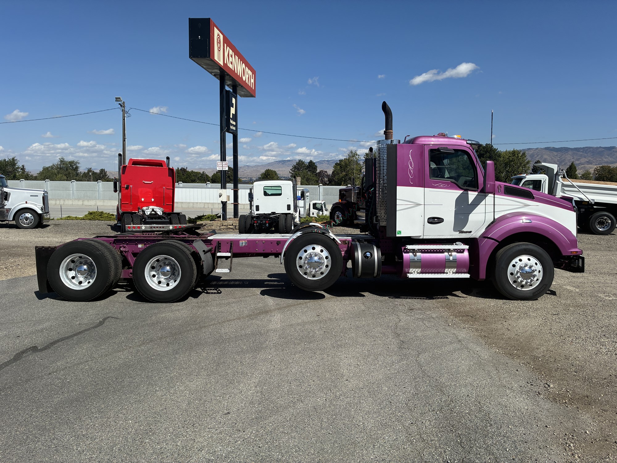 2020 Kenworth T880 2020 Kenworth T880 - image 6 of 6