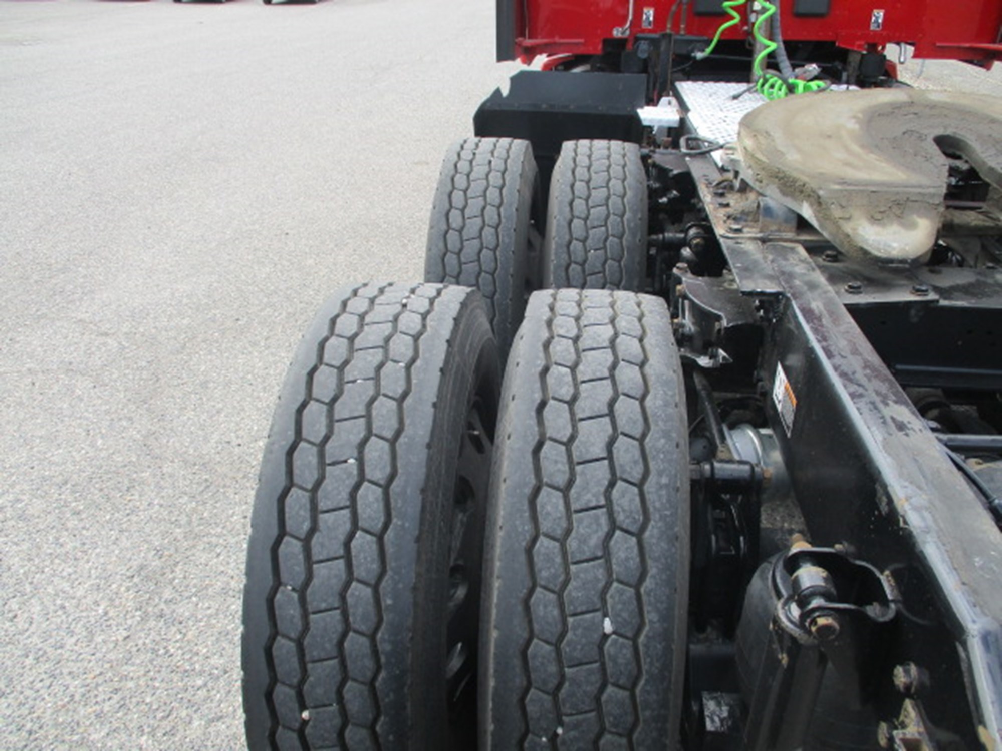 2020 Kenworth T680 2020 Kenworth T680 - image 5 of 6