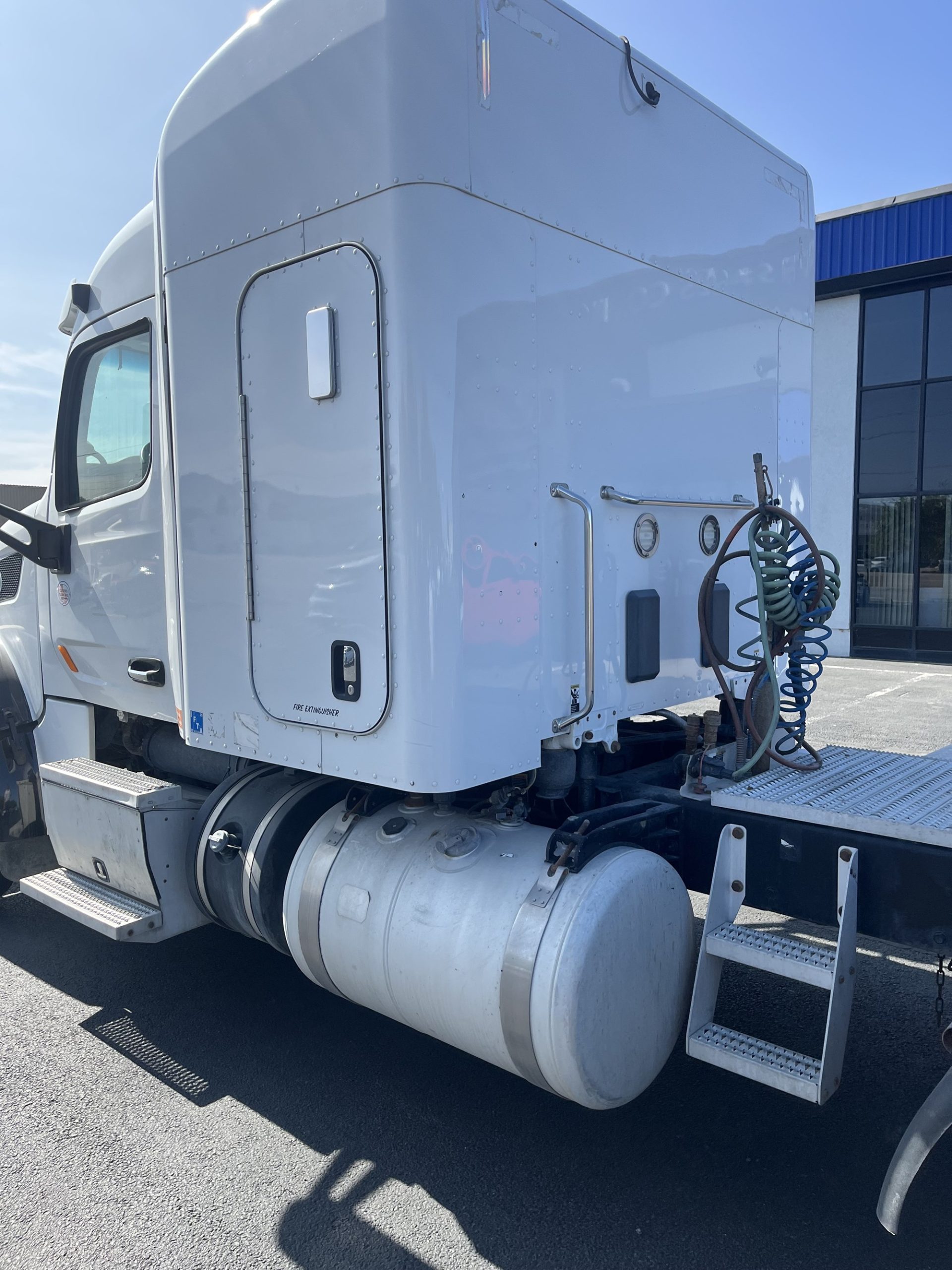 2021 Peterbilt 567 2021 Peterbilt 567 - image 6 of 6