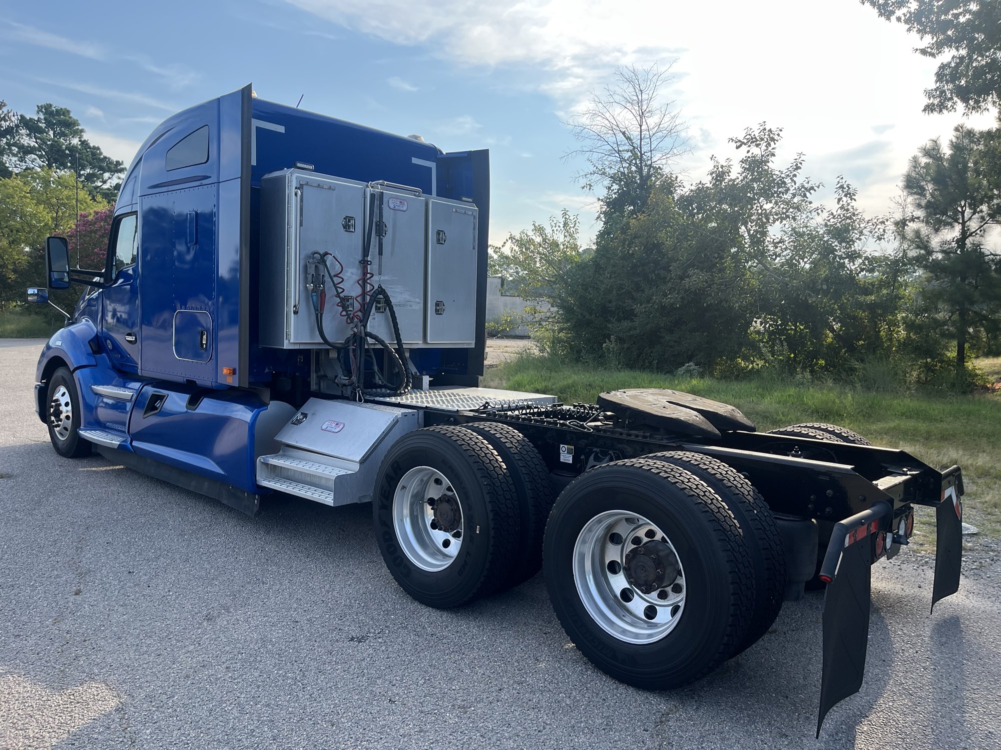 2021 Kenworth T680 2021 Kenworth T680 - image 6 of 6