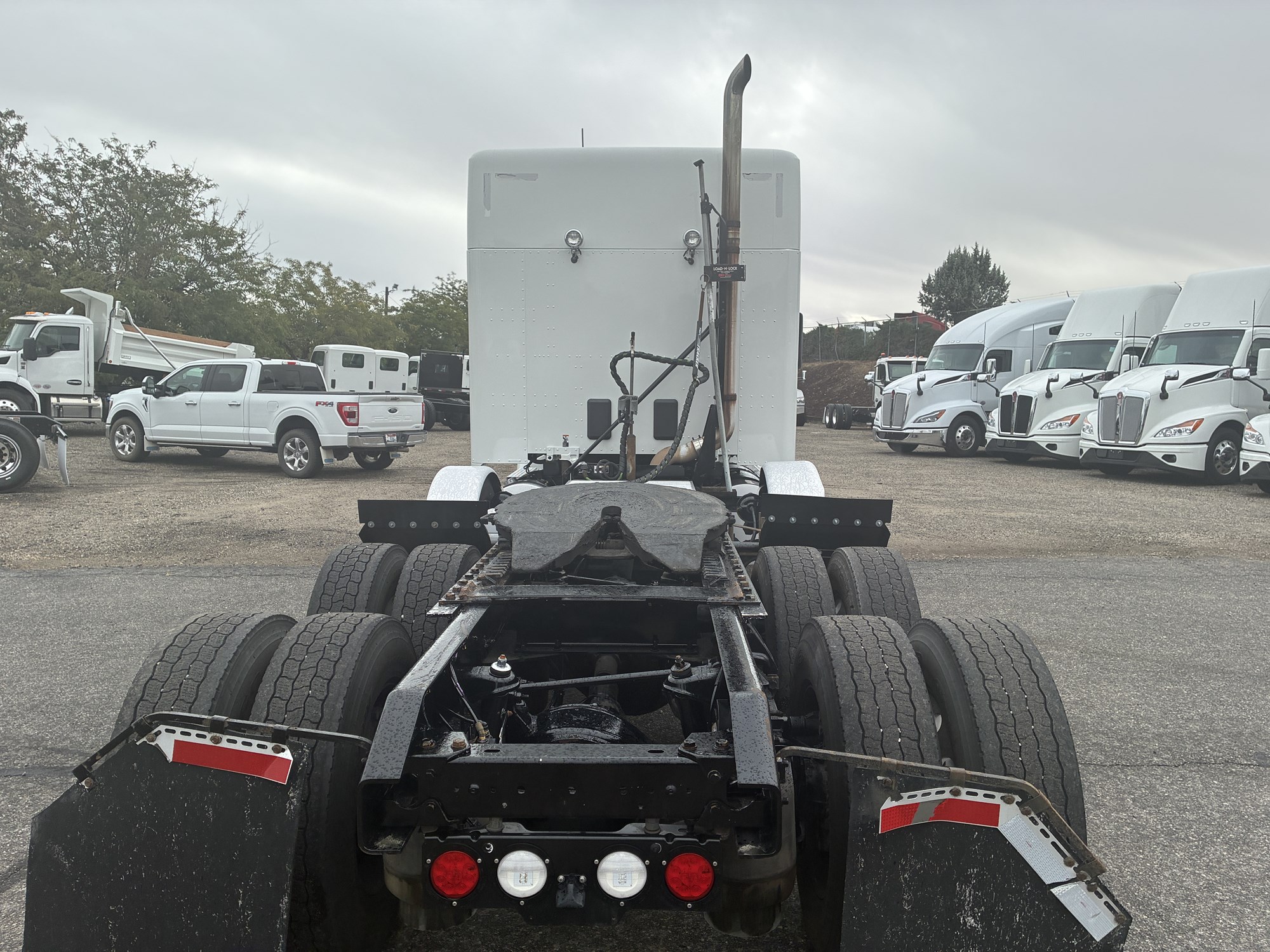 2021 Kenworth T680 2021 Kenworth T680 - image 4 of 6