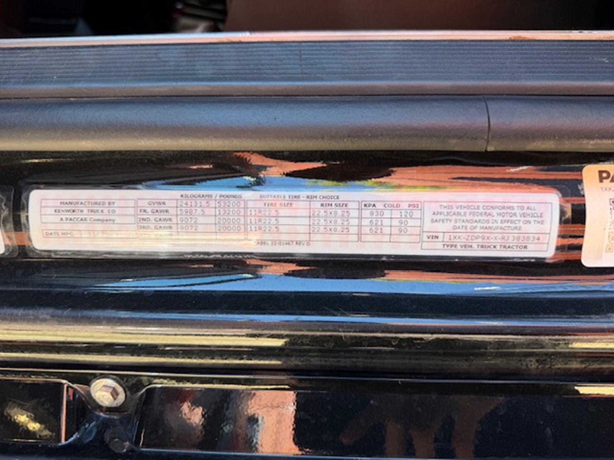 2024 Kenworth T880 RJ383834U-19 2024 Kenworth T880 RJ383834U-19