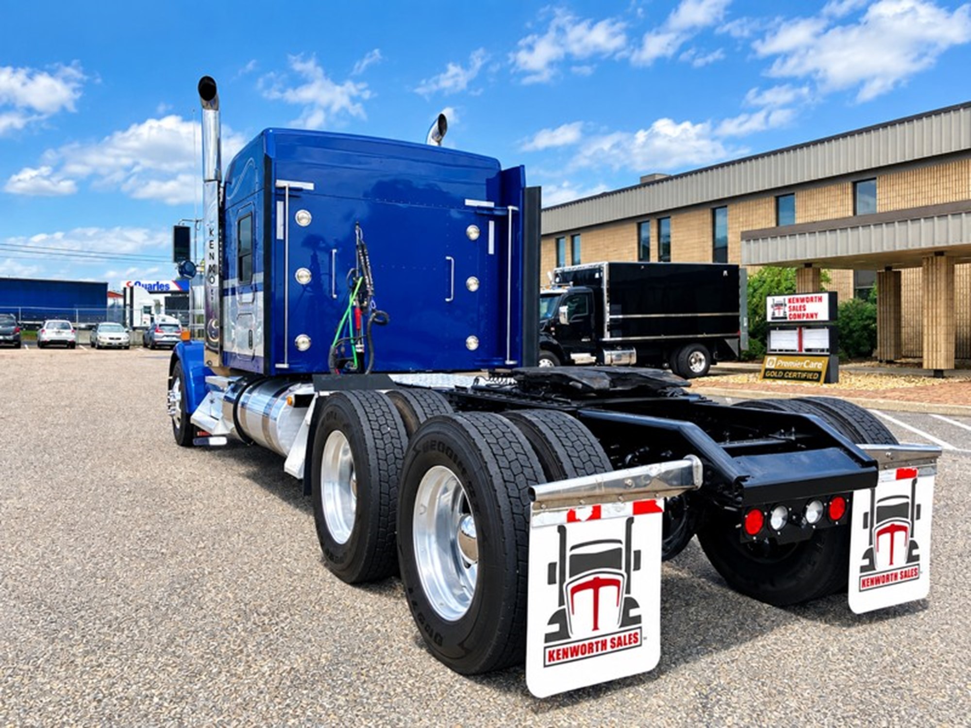 2024 Kenworth W900B 2024 Kenworth W900B - image 5 of 6