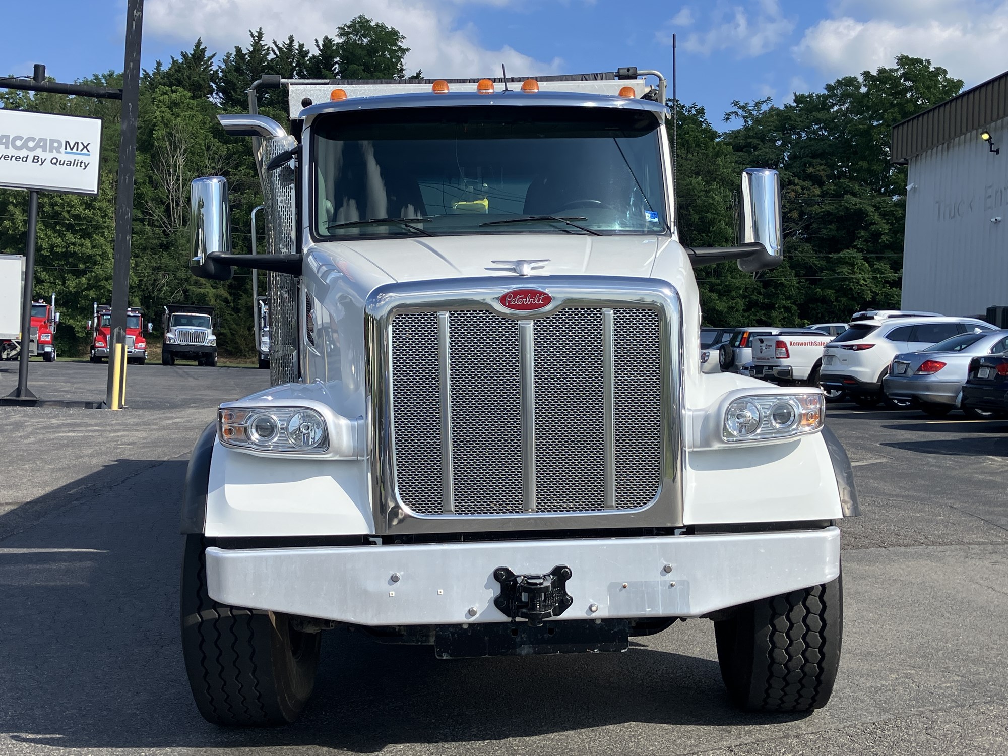 2025 Peterbilt 567 2025 Peterbilt 567 - image 6 of 6