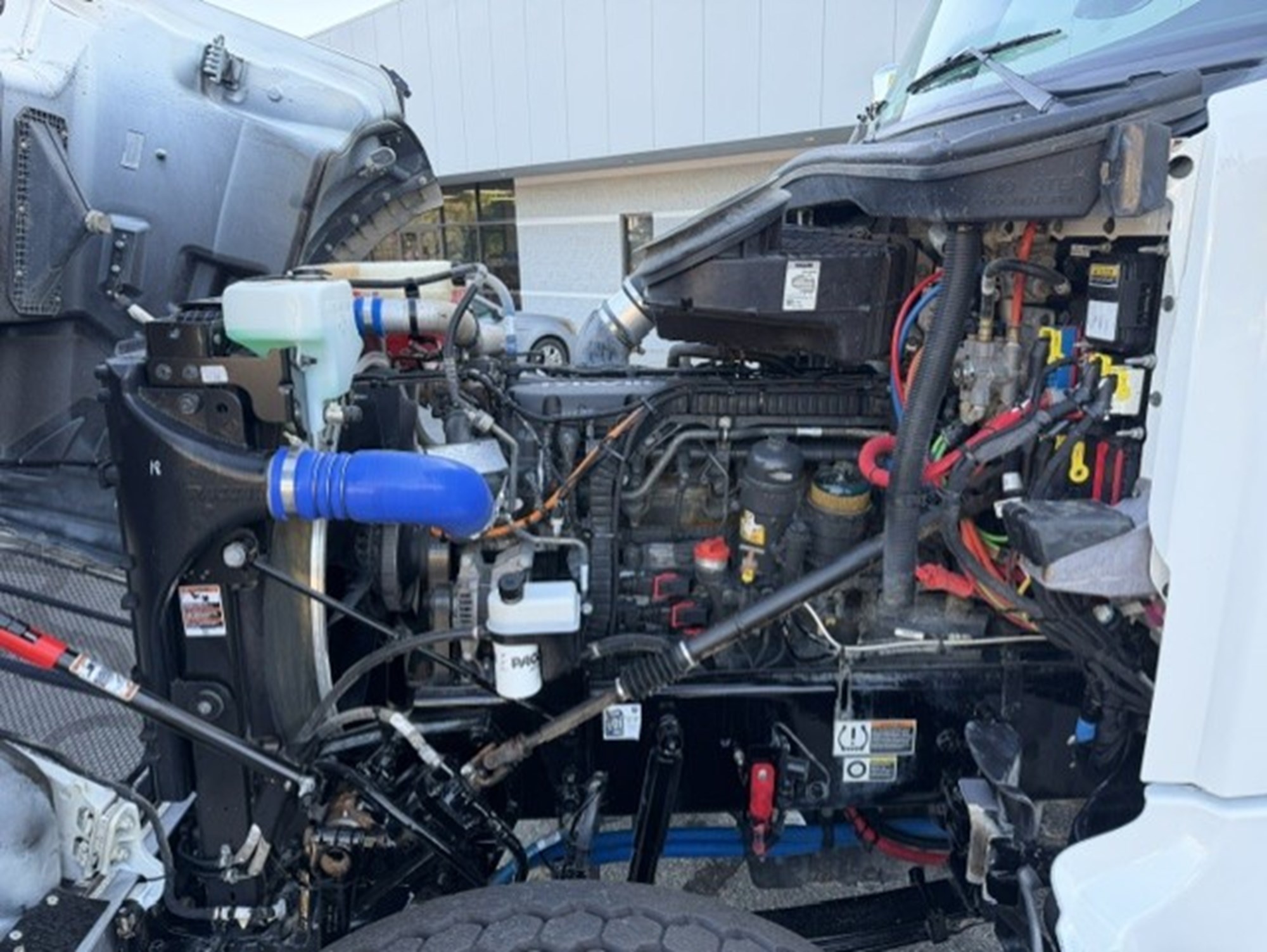 2025 Peterbilt 567 SD713986U-29 2025 Peterbilt 567 SD713986U-29