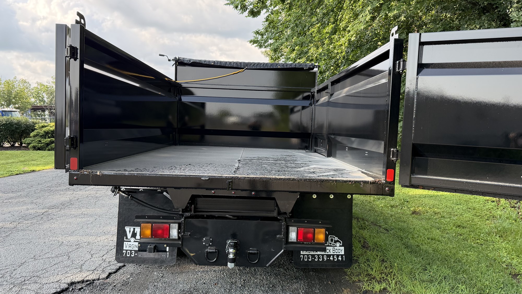 2026 Isuzu NPRGASHD 1F3 2026 Isuzu NPRGASHD 1F3 - image 5 of 6
