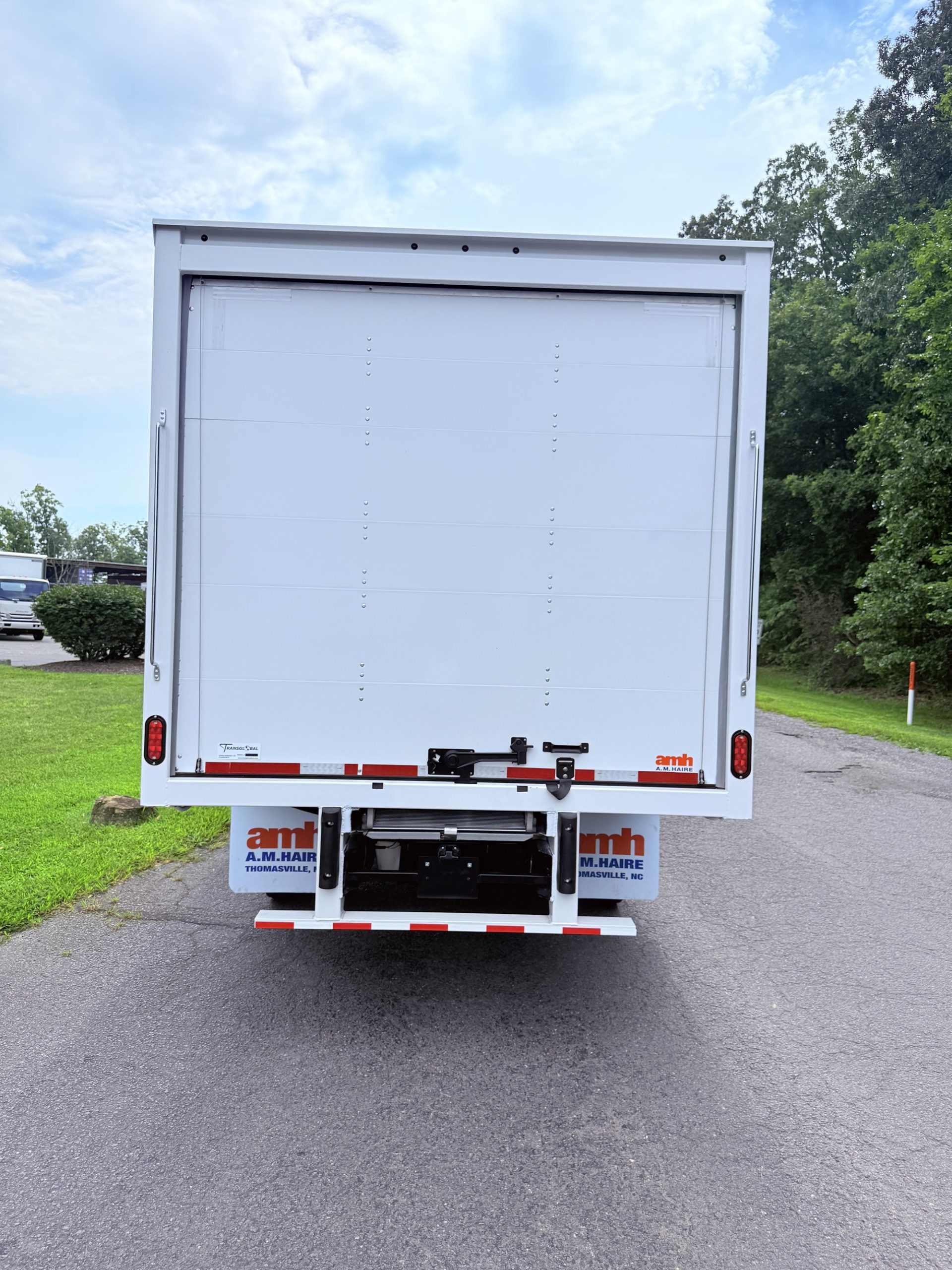 2026 Isuzu NPRGASHD 1F3 2026 Isuzu NPRGASHD 1F3 - image 6 of 6