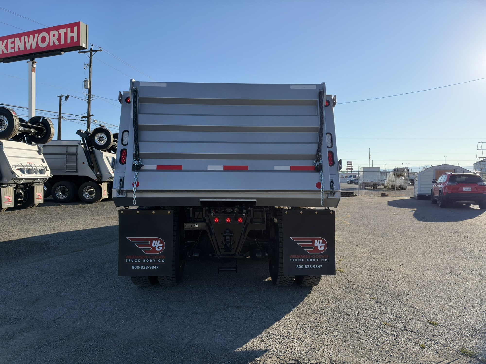 2027 Kenworth T880 2027 Kenworth T880 - image 3 of 6