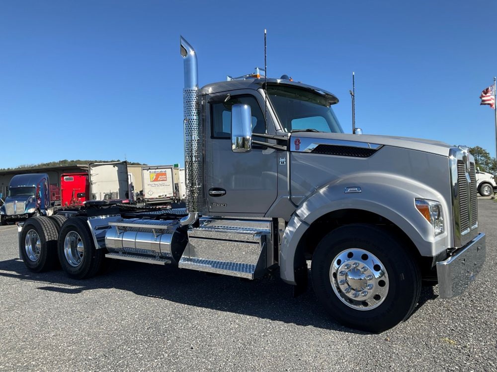 2027 Kenworth T880 VJ277244-07 2027 Kenworth T880 VJ277244-07