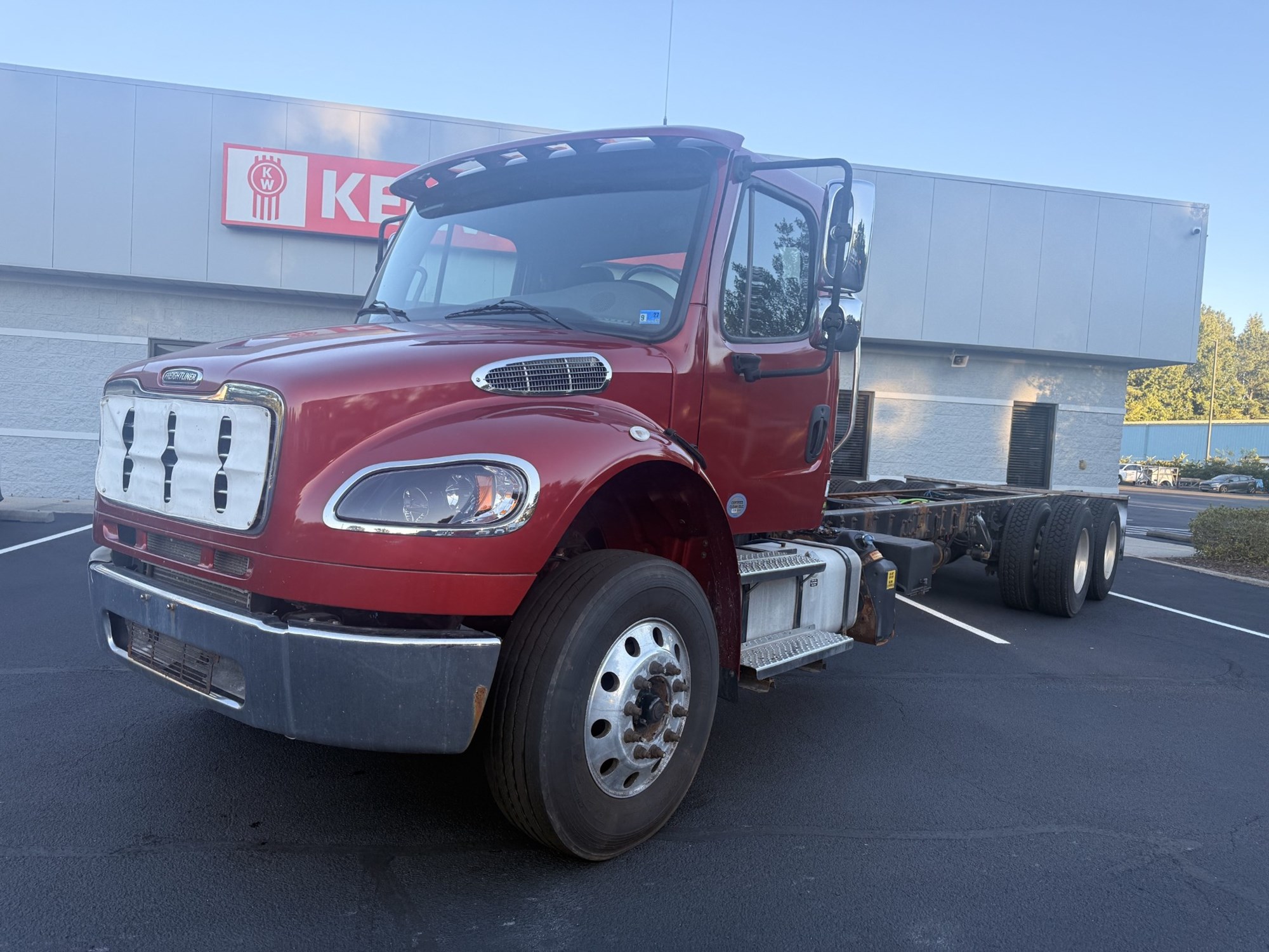 2020 Freightliner M2 2020 Freightliner M2 - image 2 of 6